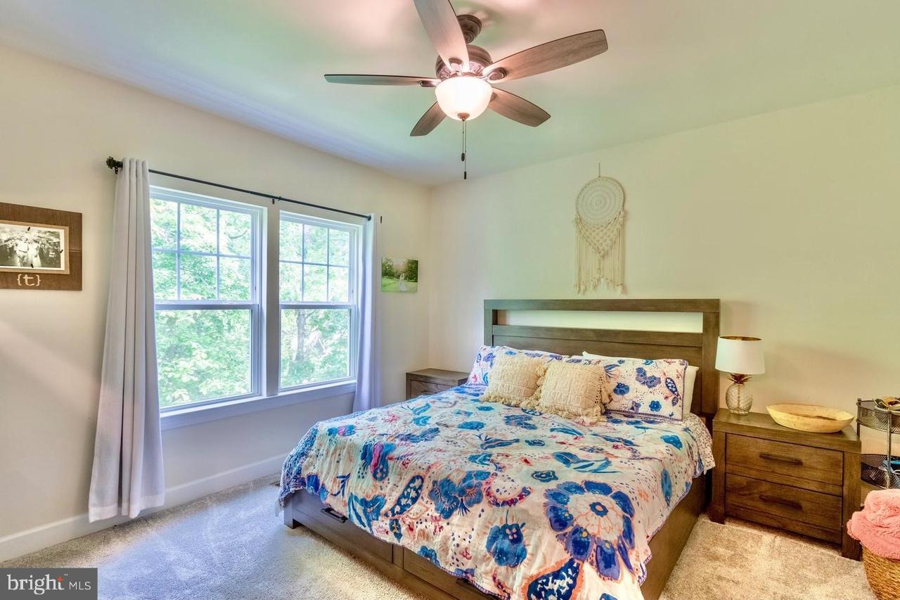 HAYMARKET CROSSING - Residential Lease