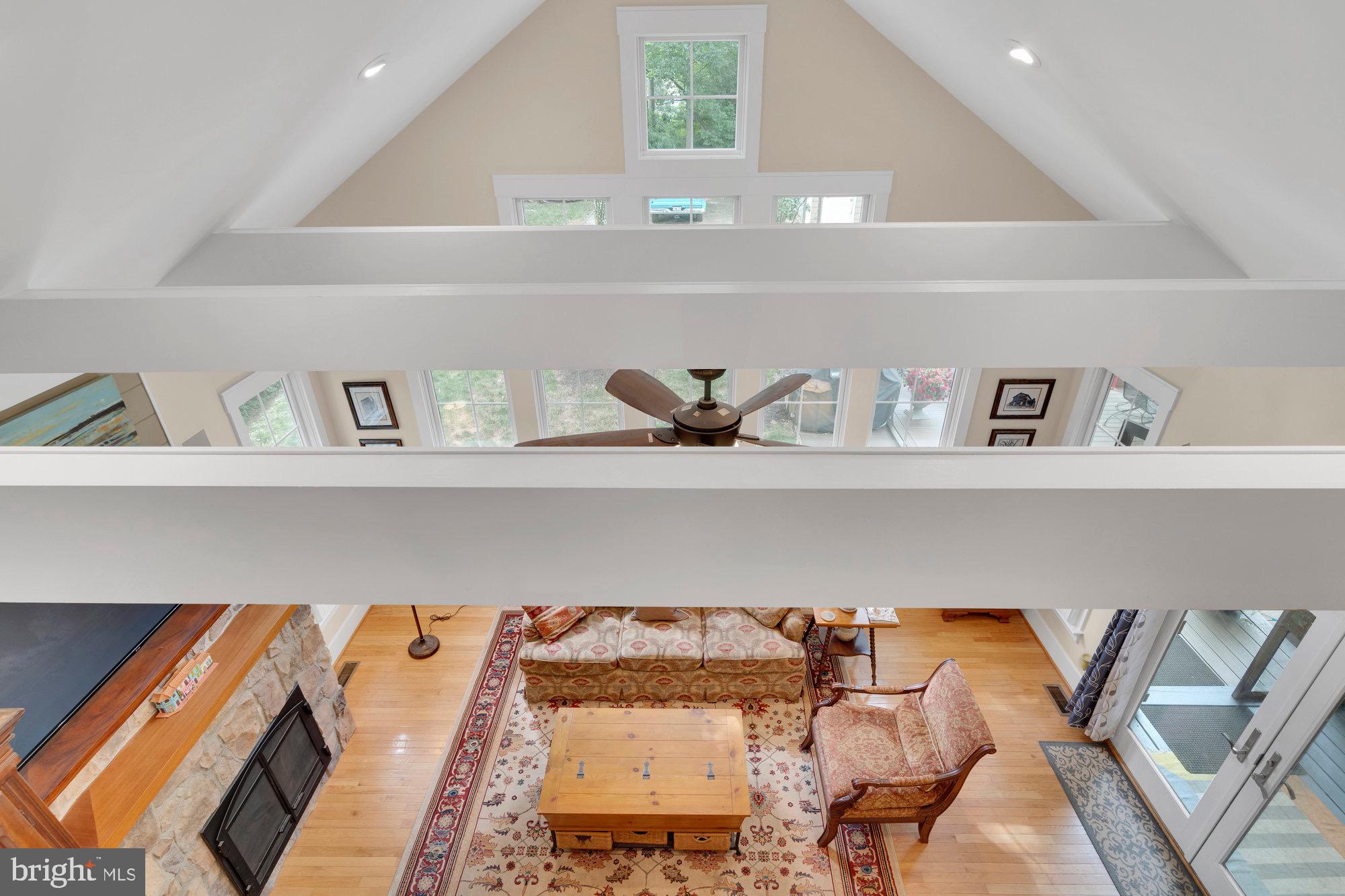 KINGCREST - Residential