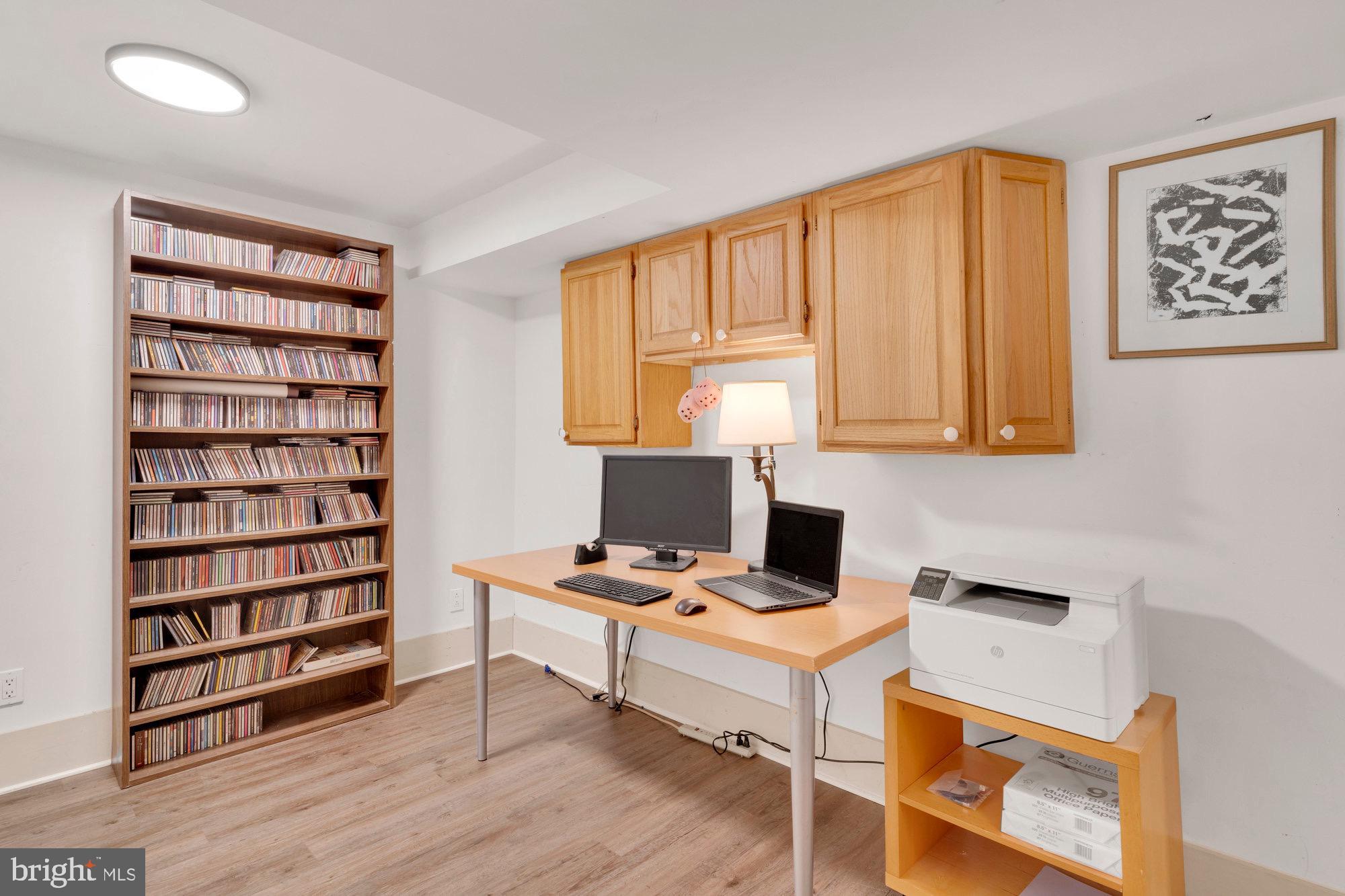 KINGCREST - Residential