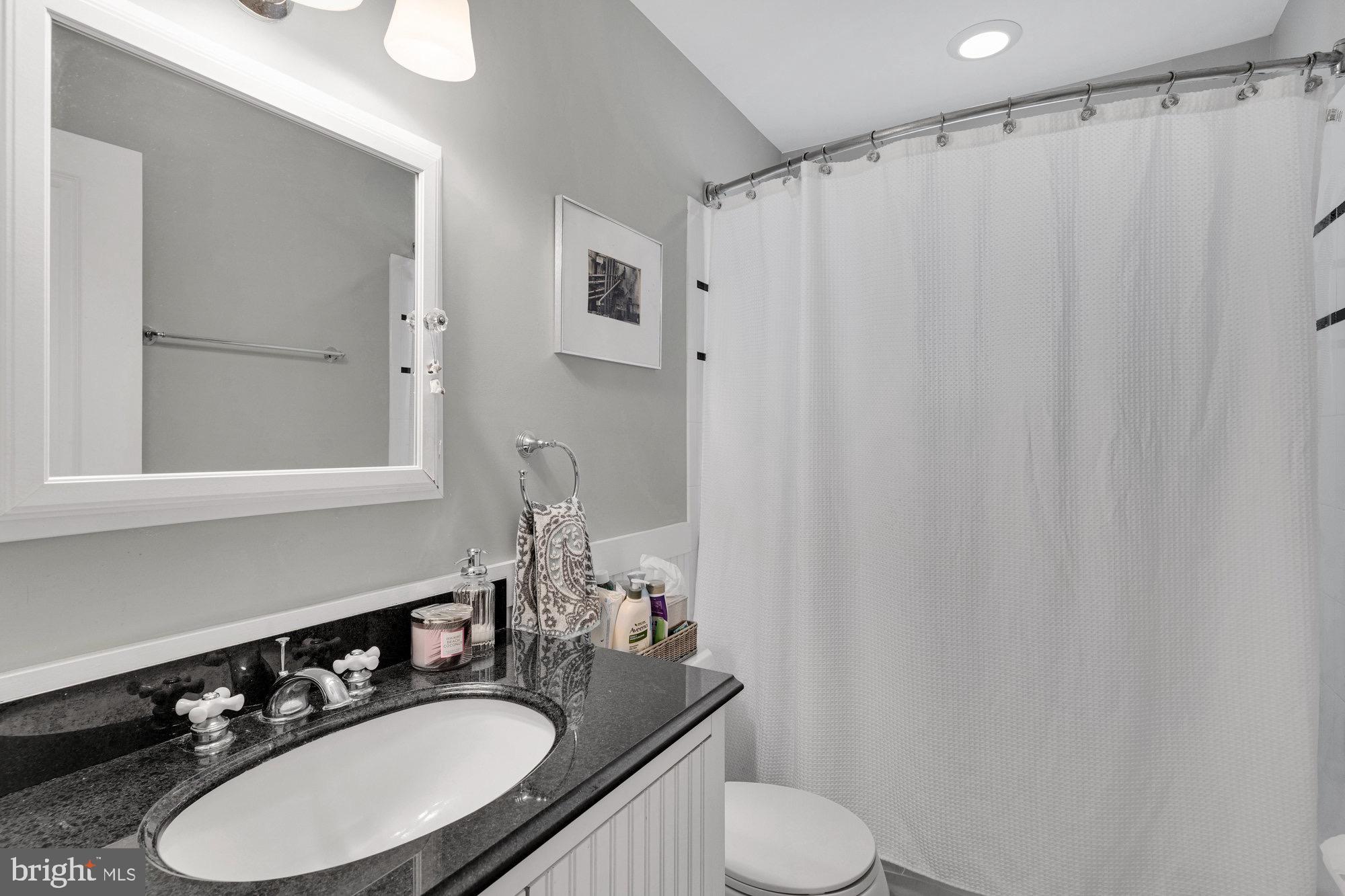 KINGCREST - Residential