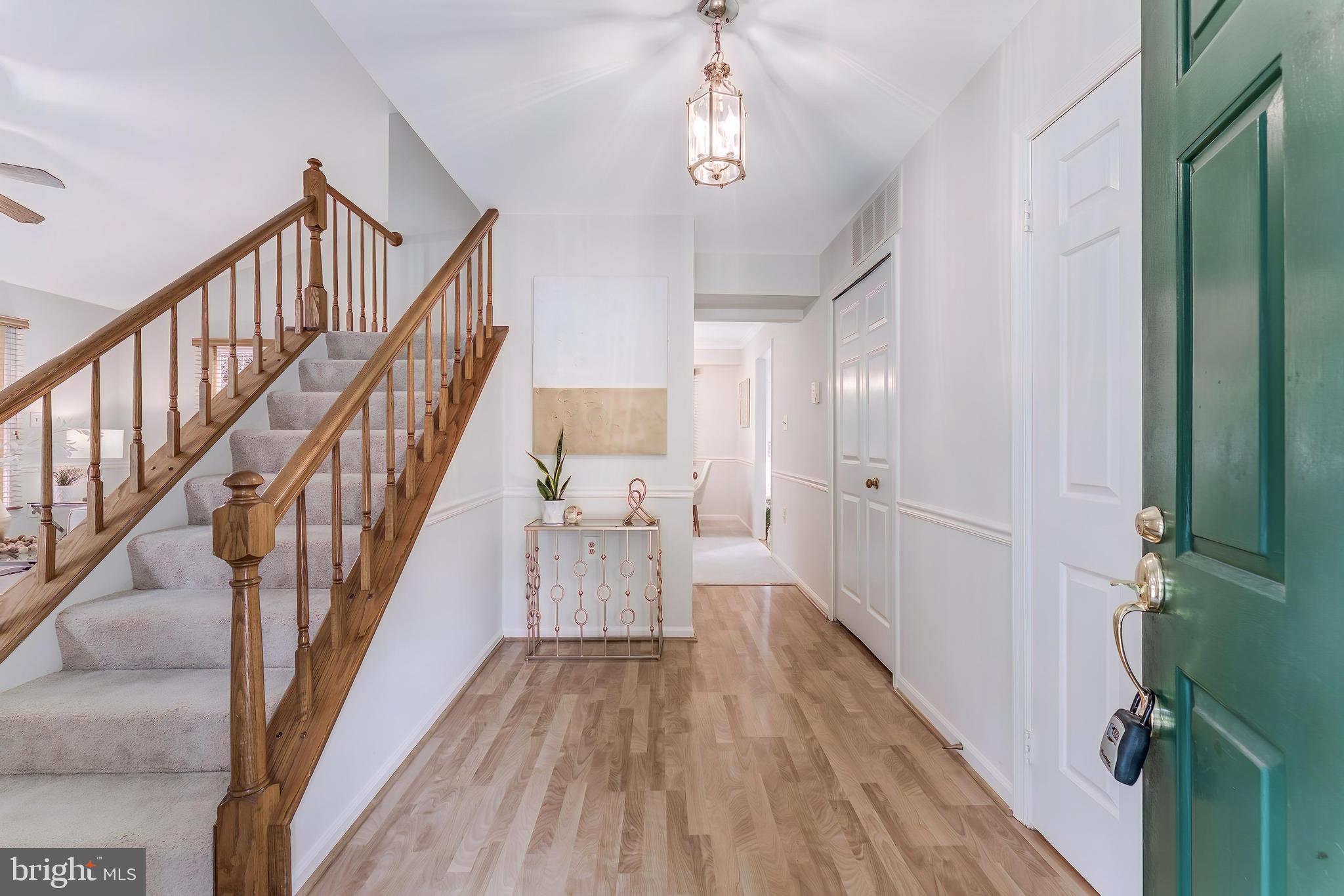 CHANTILLY HIGHLANDS - Residential