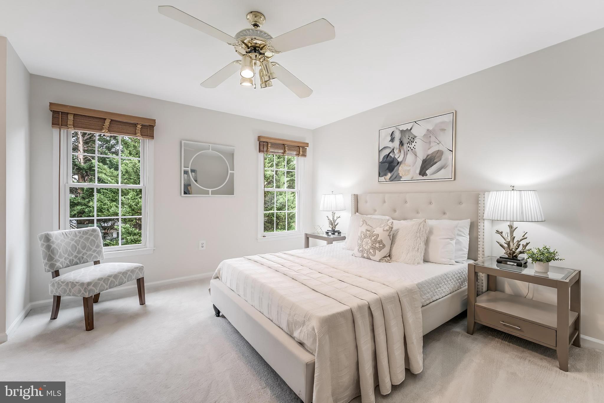 CHANTILLY HIGHLANDS - Residential