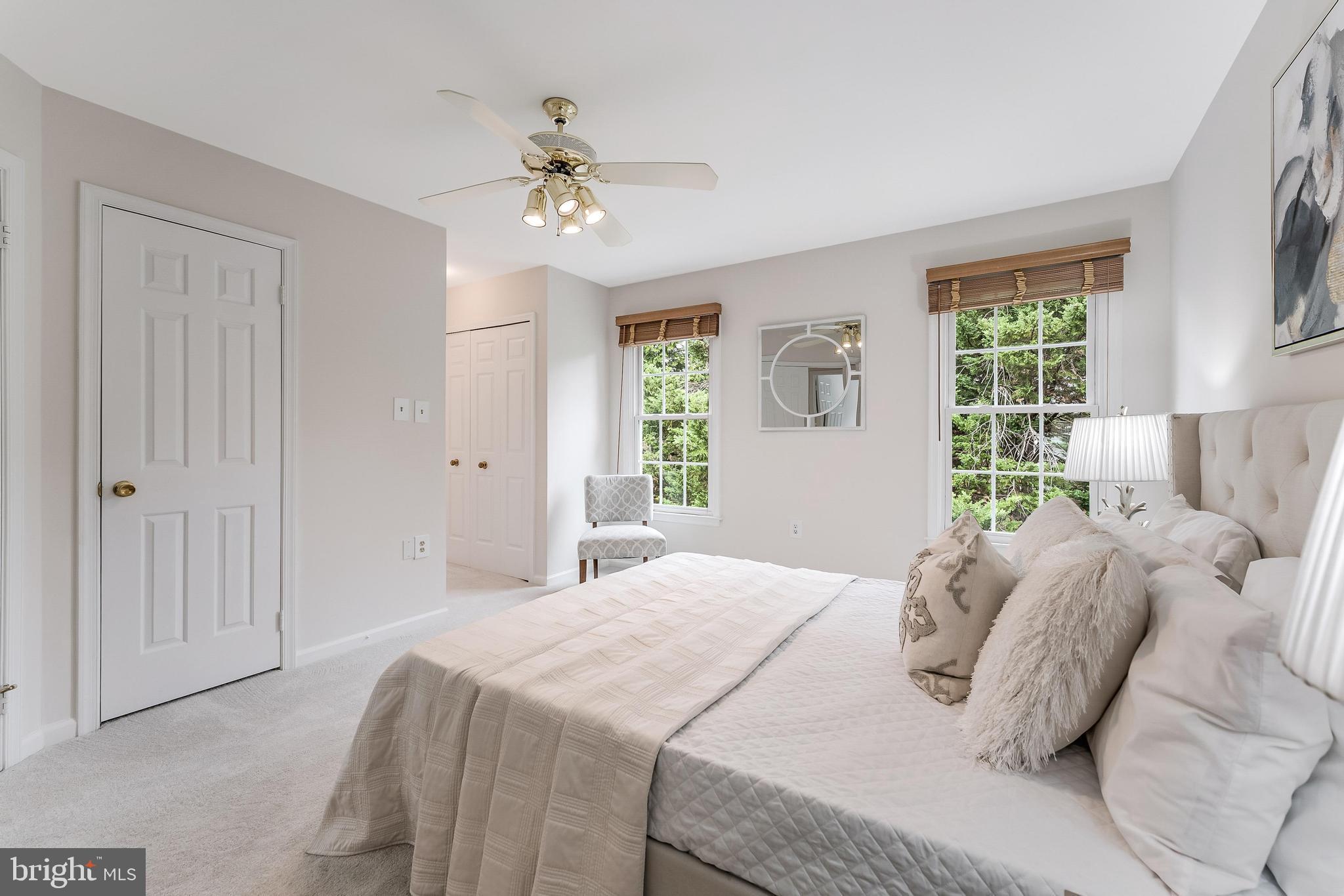 CHANTILLY HIGHLANDS - Residential
