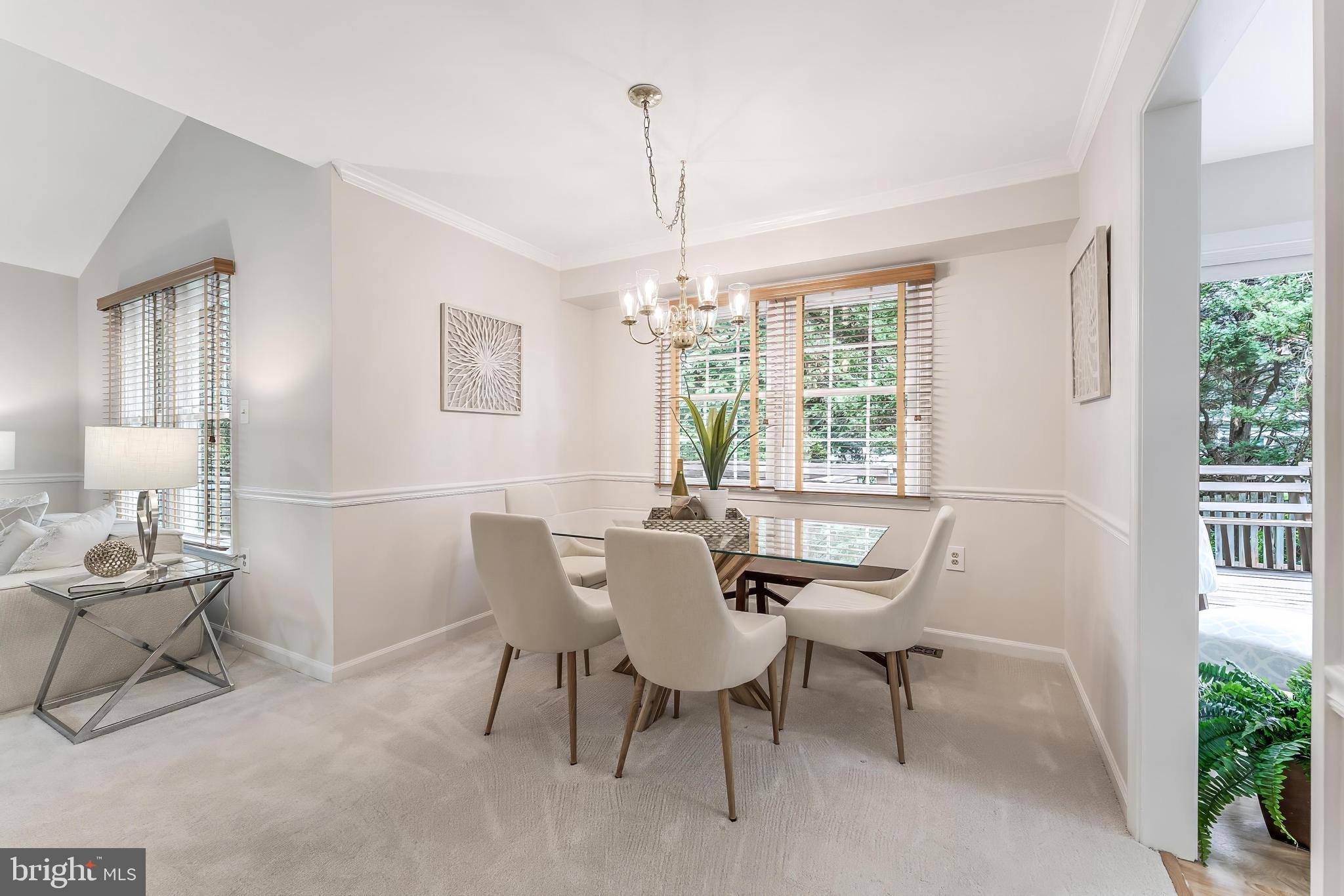 CHANTILLY HIGHLANDS - Residential