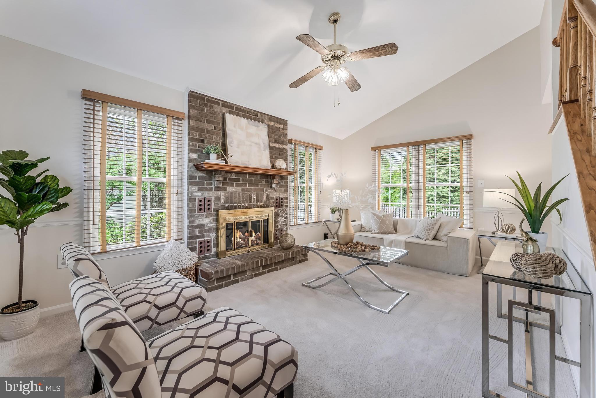 CHANTILLY HIGHLANDS - Residential
