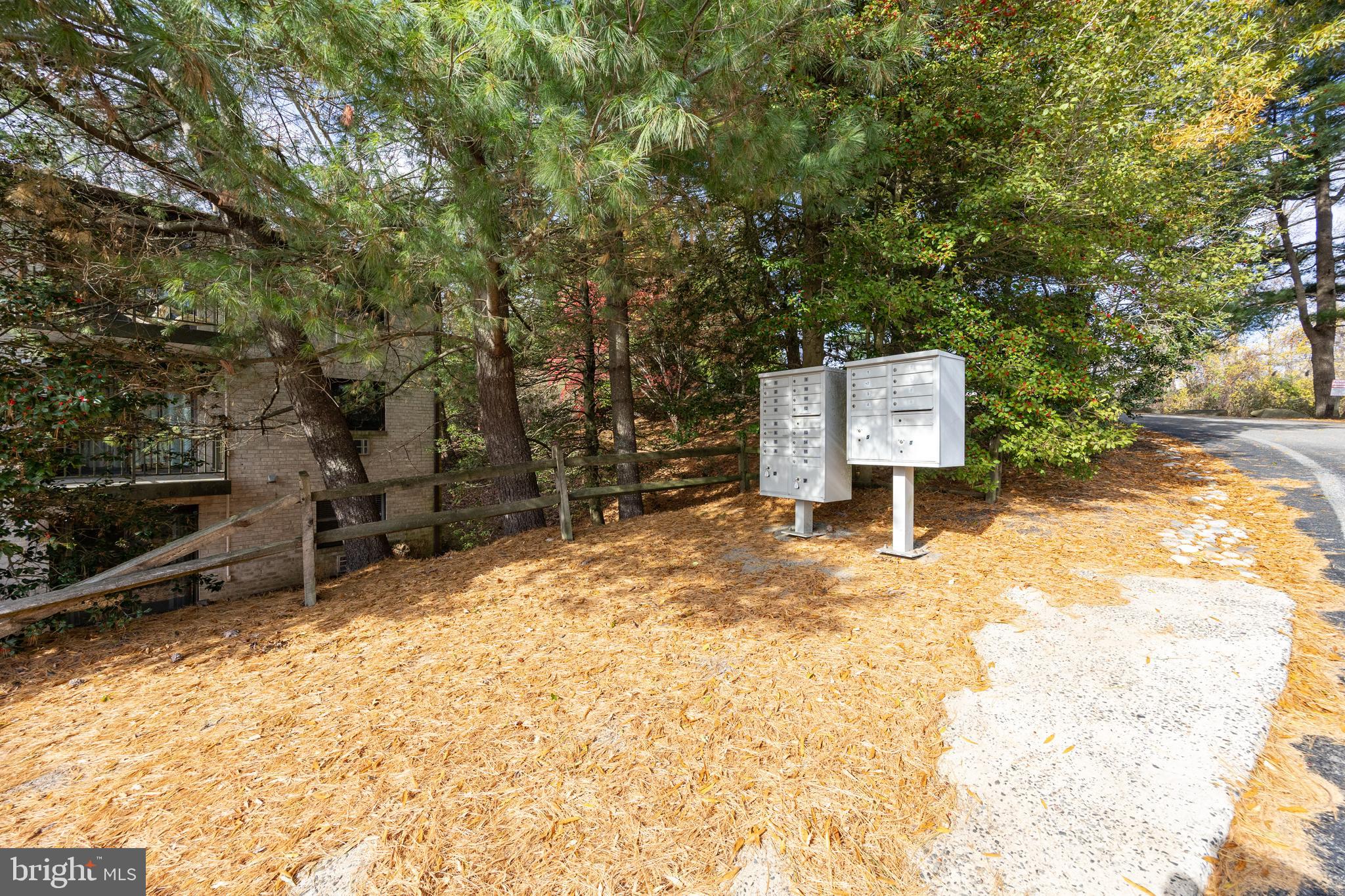 FOX VALLEY - Residential