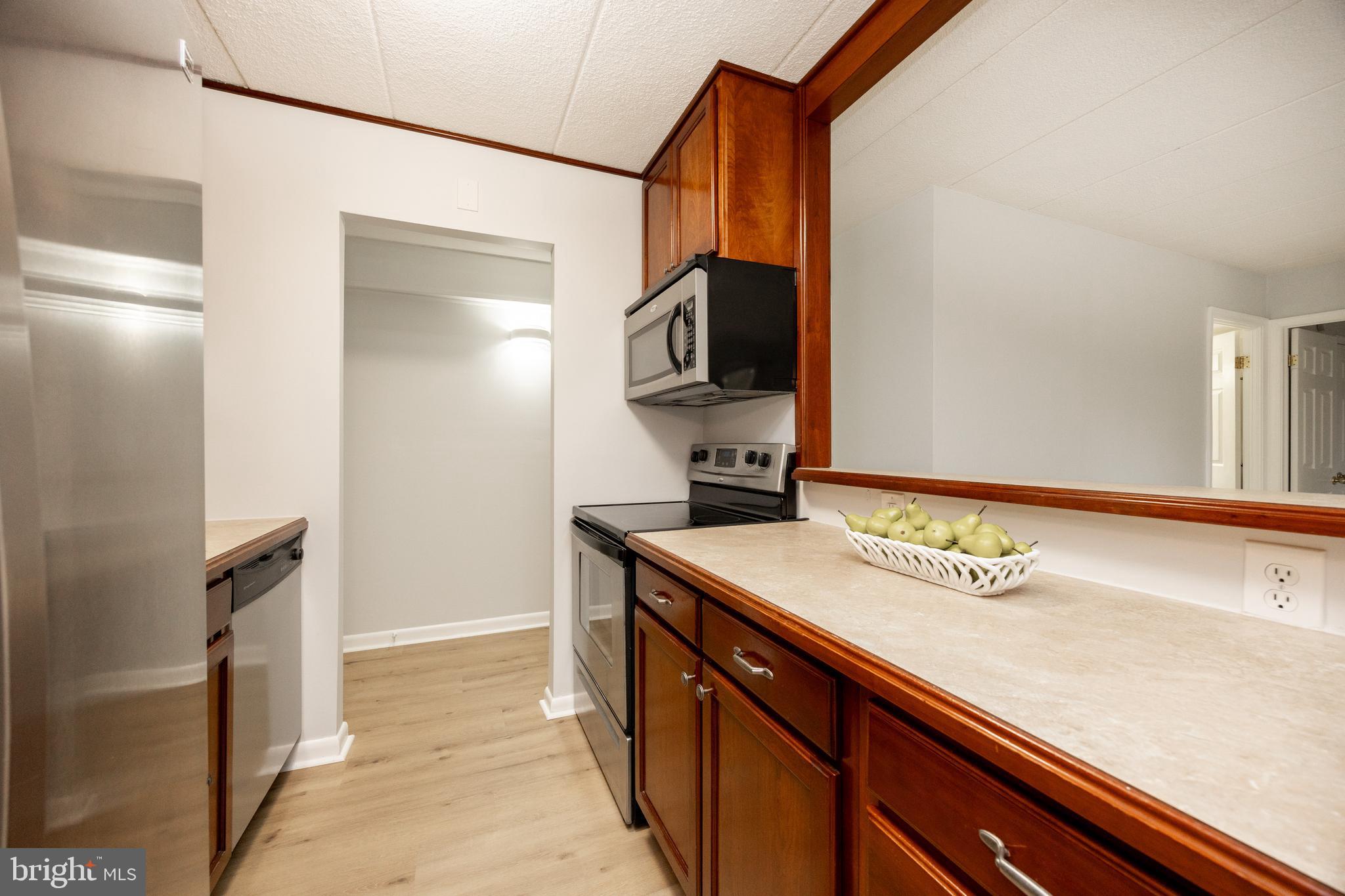 FOX VALLEY - Residential