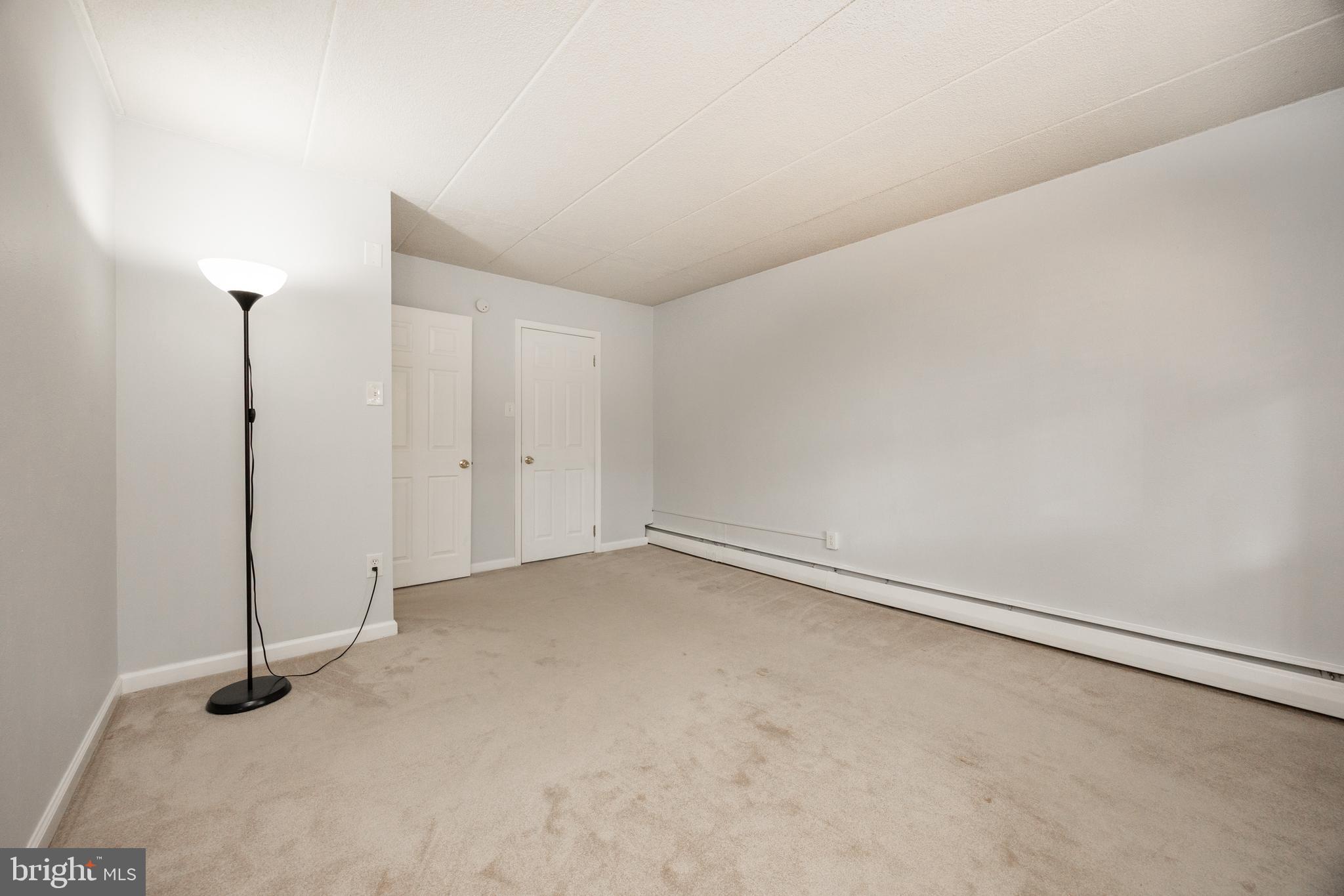 FOX VALLEY - Residential