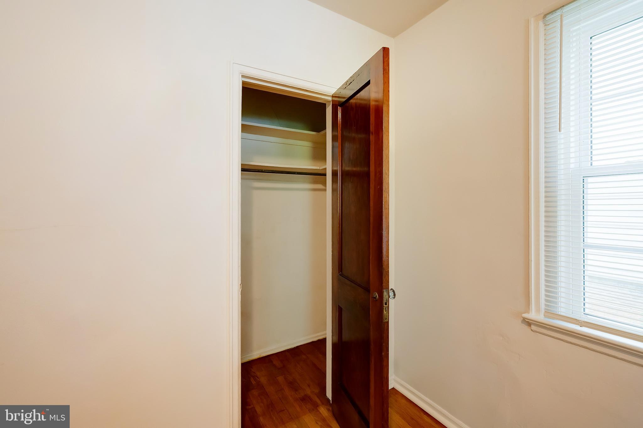 CRESTVIEW - Residential Lease