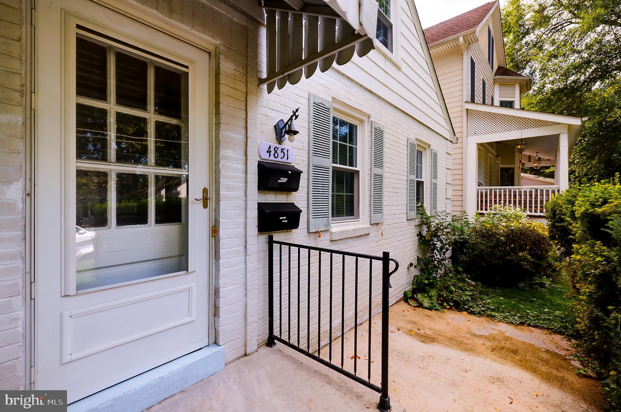 CRESTVIEW - Residential Lease