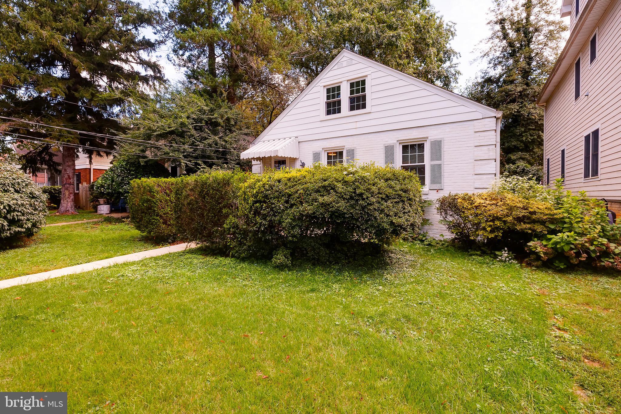 CRESTVIEW - Residential Lease