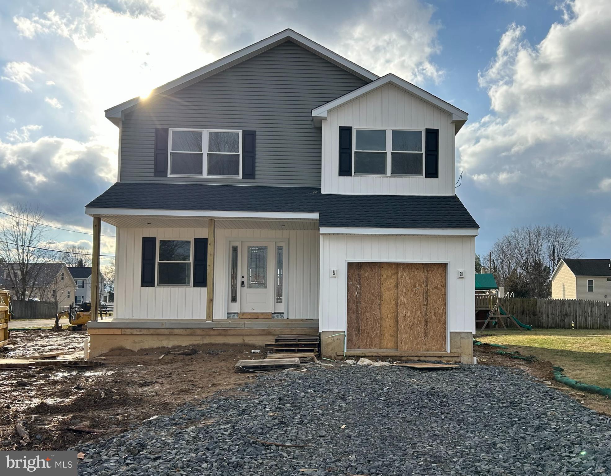 EDDINGTON GDNS - Residential