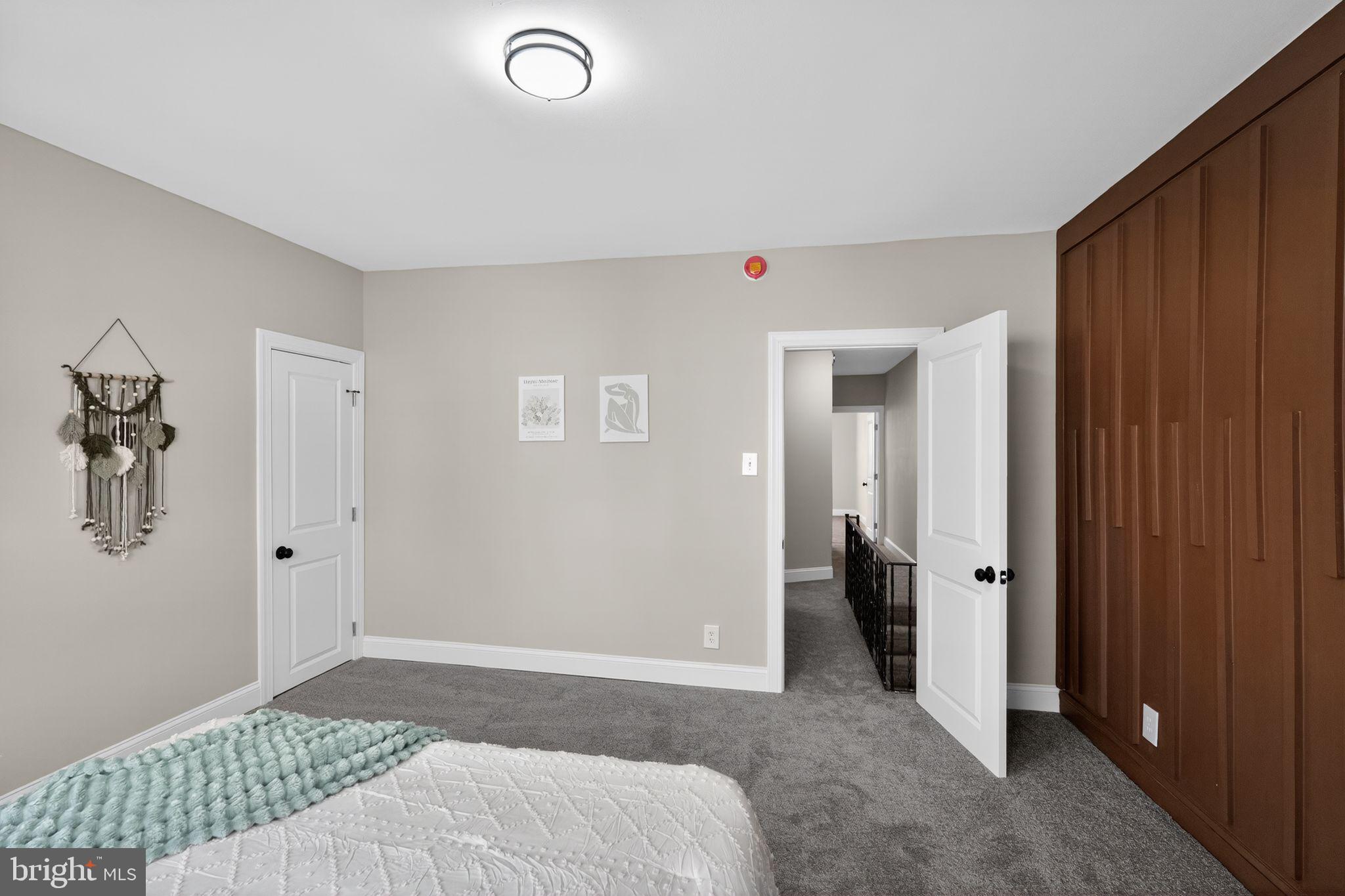 GERMANTOWN - Residential