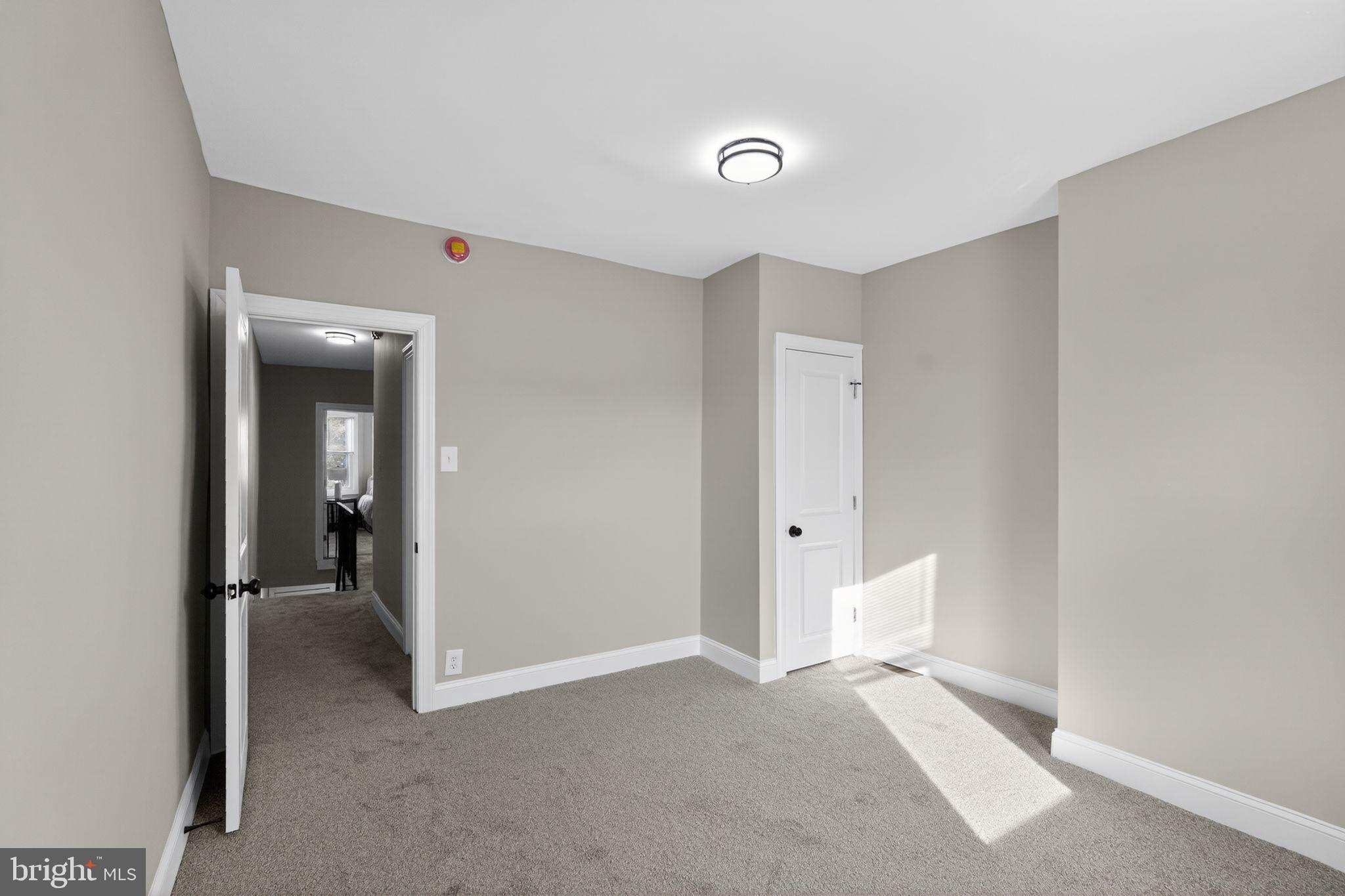 GERMANTOWN - Residential