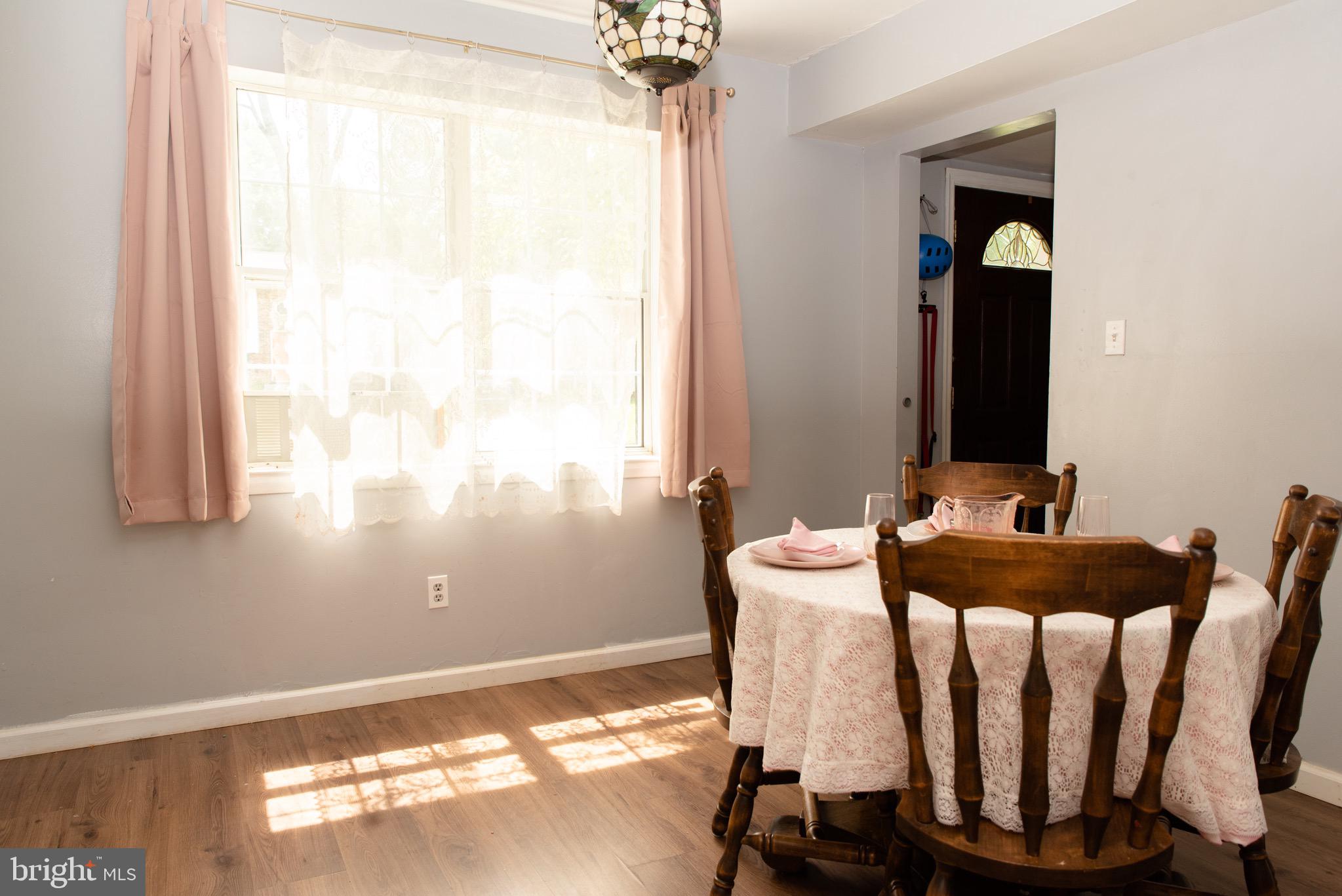 HARBOUR OAKS - Residential