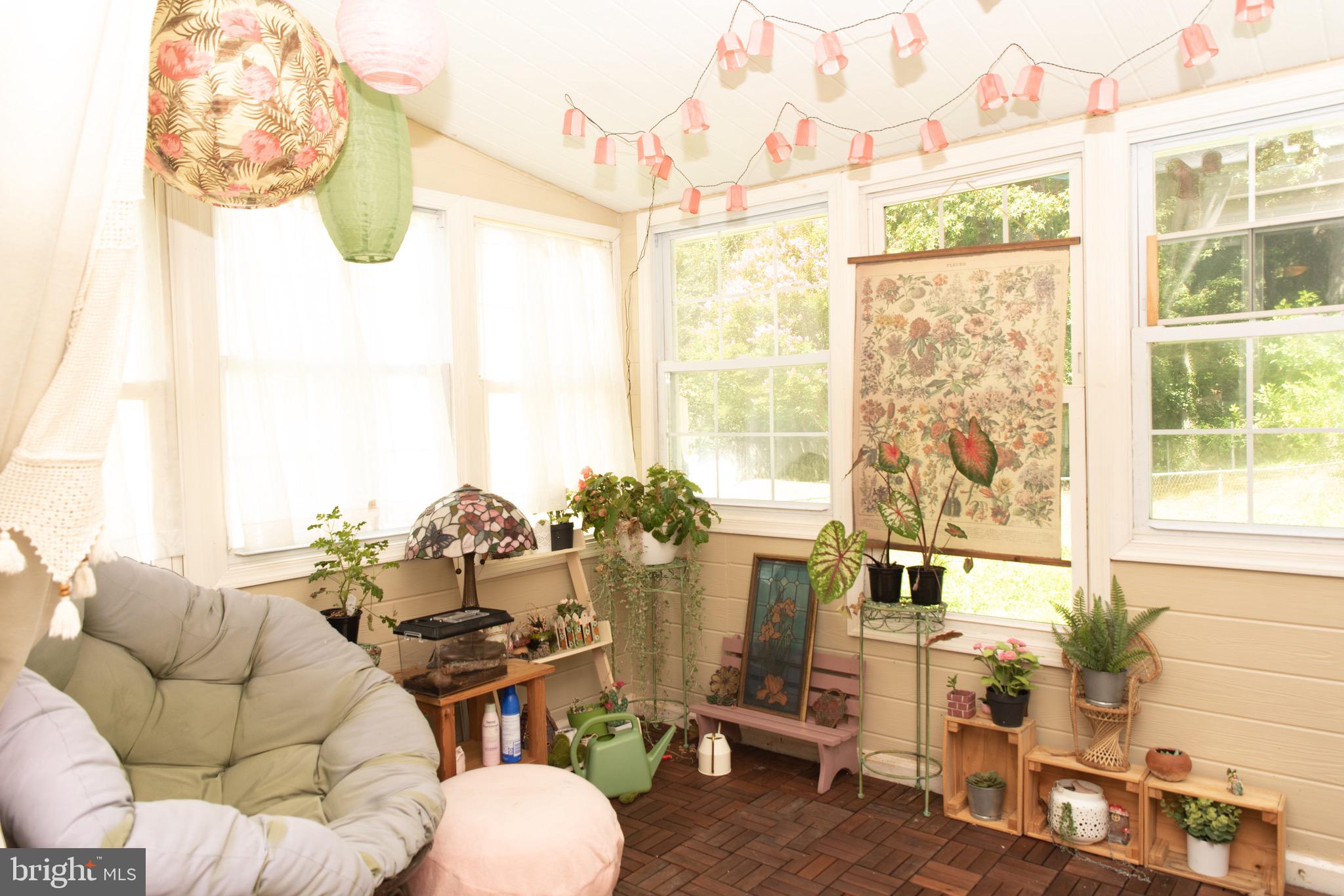 HARBOUR OAKS - Residential