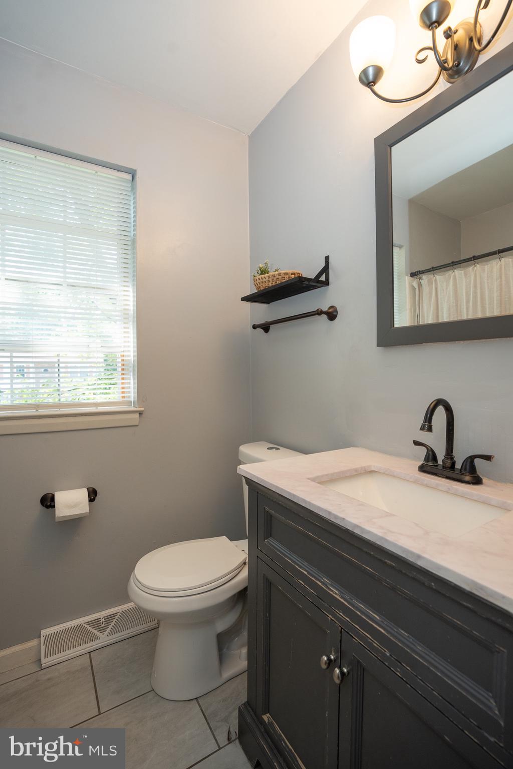 HARBOUR OAKS - Residential