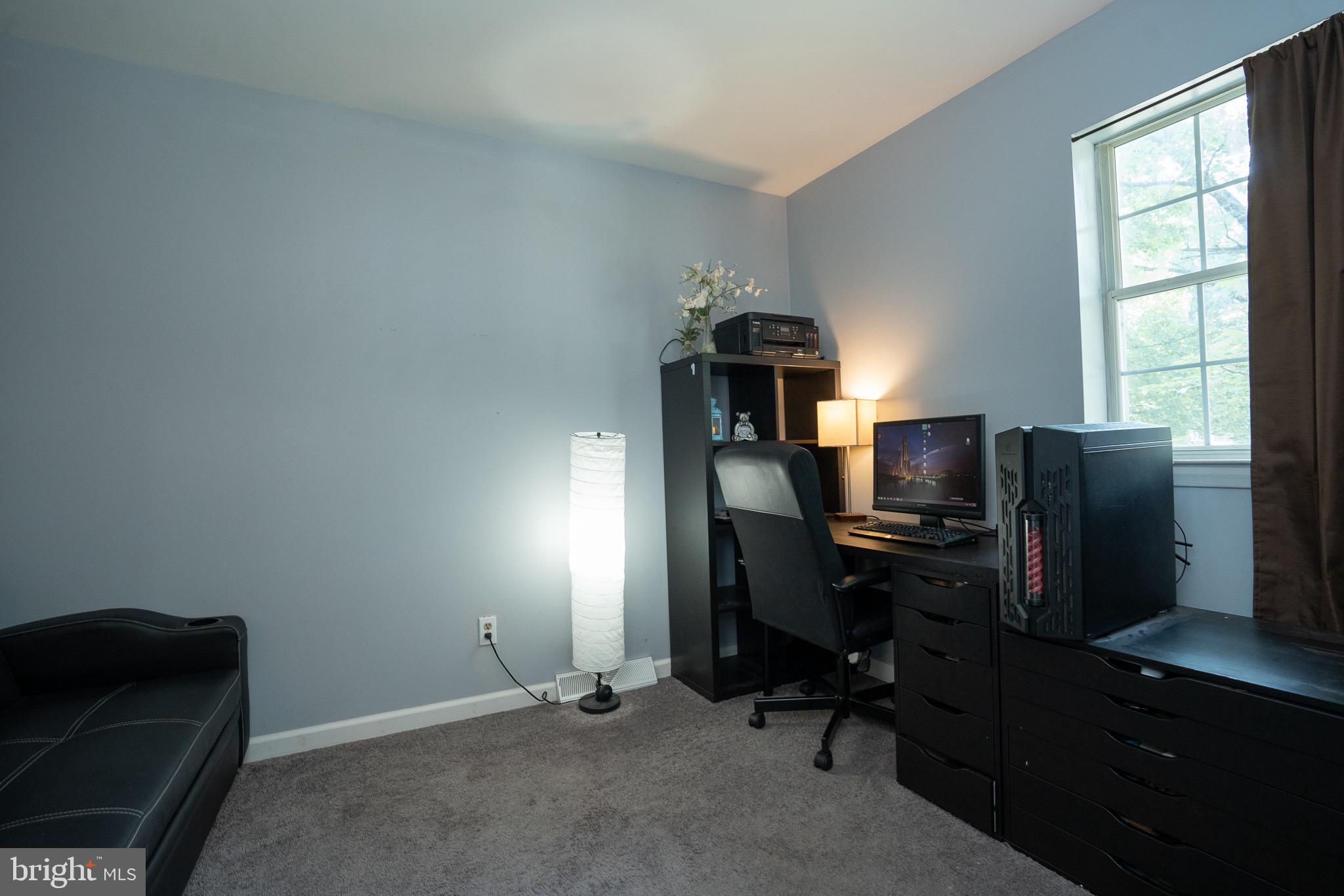 HARBOUR OAKS - Residential