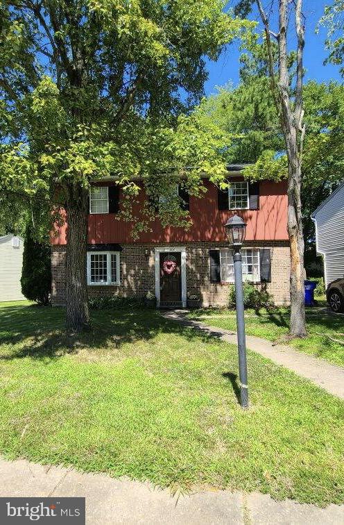 HARBOUR OAKS - Residential