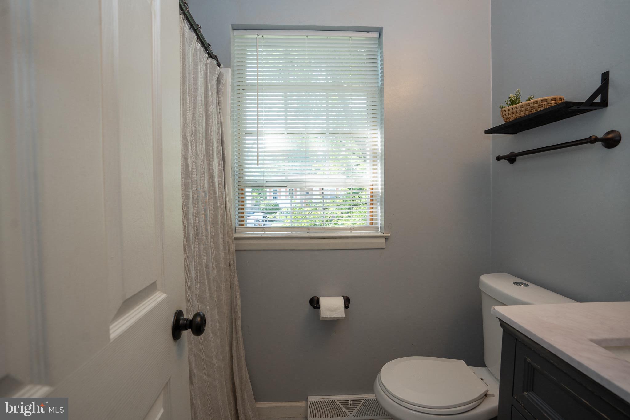 HARBOUR OAKS - Residential