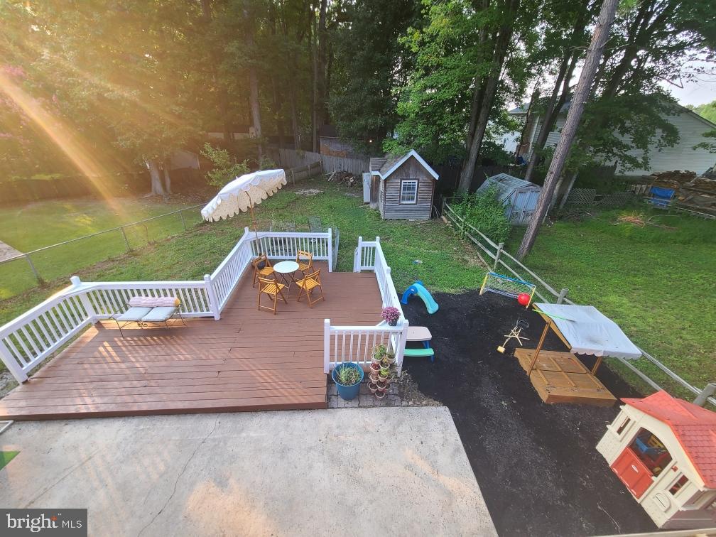 HARBOUR OAKS - Residential