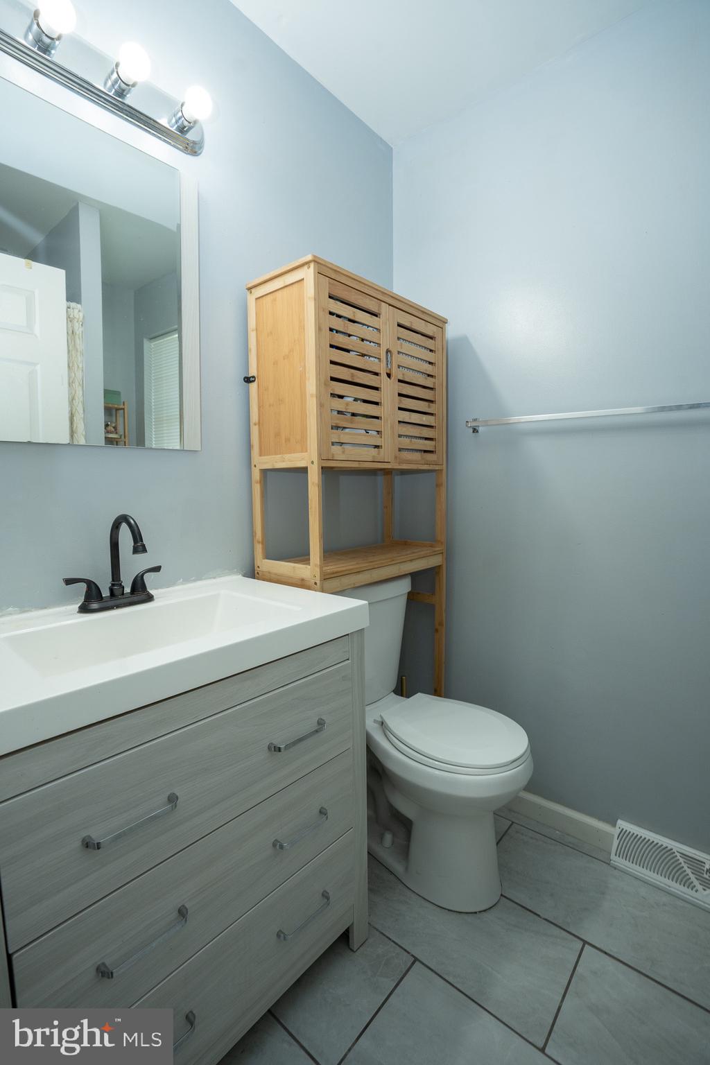 HARBOUR OAKS - Residential