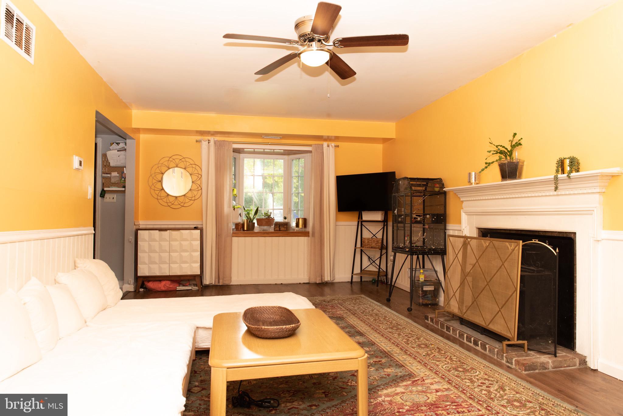 HARBOUR OAKS - Residential