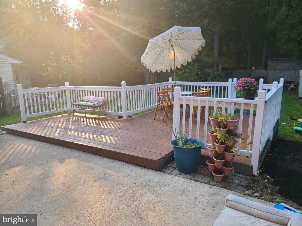 HARBOUR OAKS - Residential