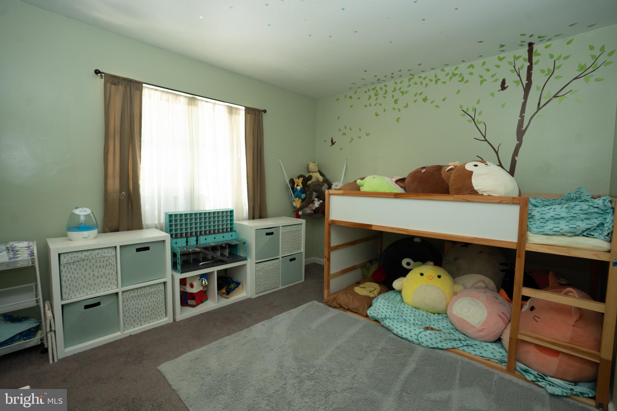 HARBOUR OAKS - Residential