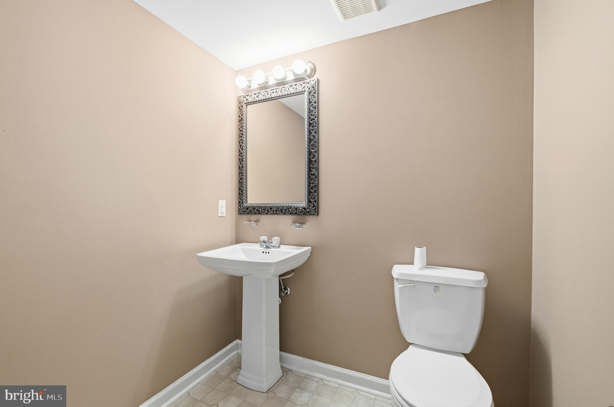 GWYNN OAK SUMMIT - Residential