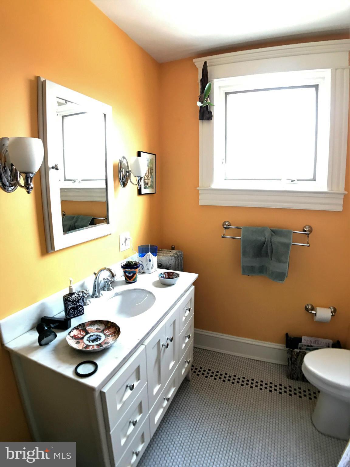 OAKENSHAWE - Residential