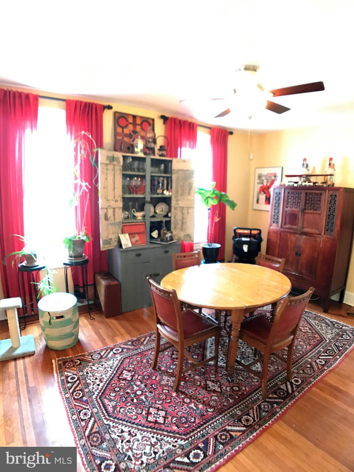 OAKENSHAWE - Residential