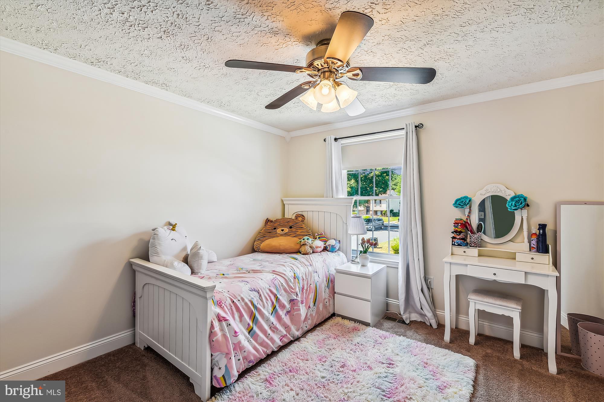 LAWRENCE HILL - Residential