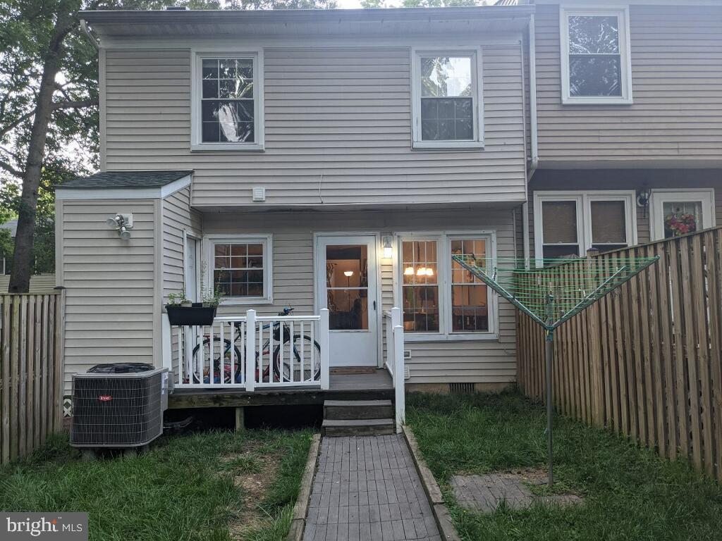 SENTRY WOODS/HUNTINGTON - Residential