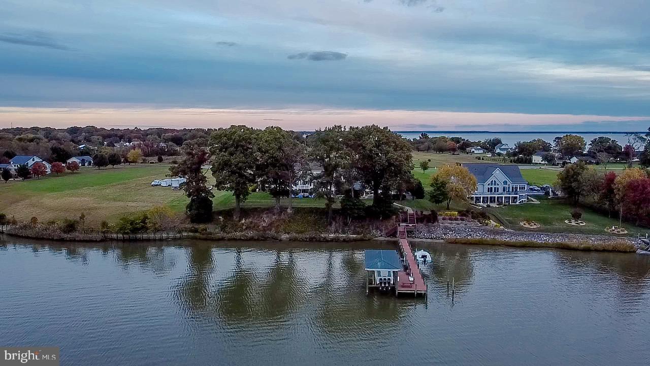 PAYNES POINT - Residential