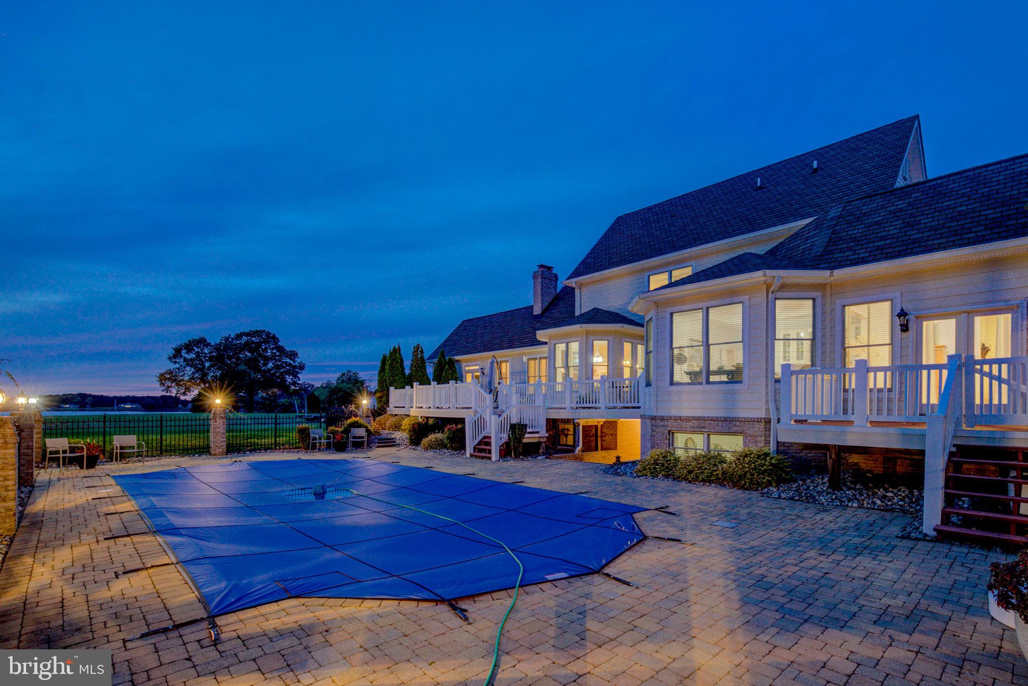 PAYNES POINT - Residential