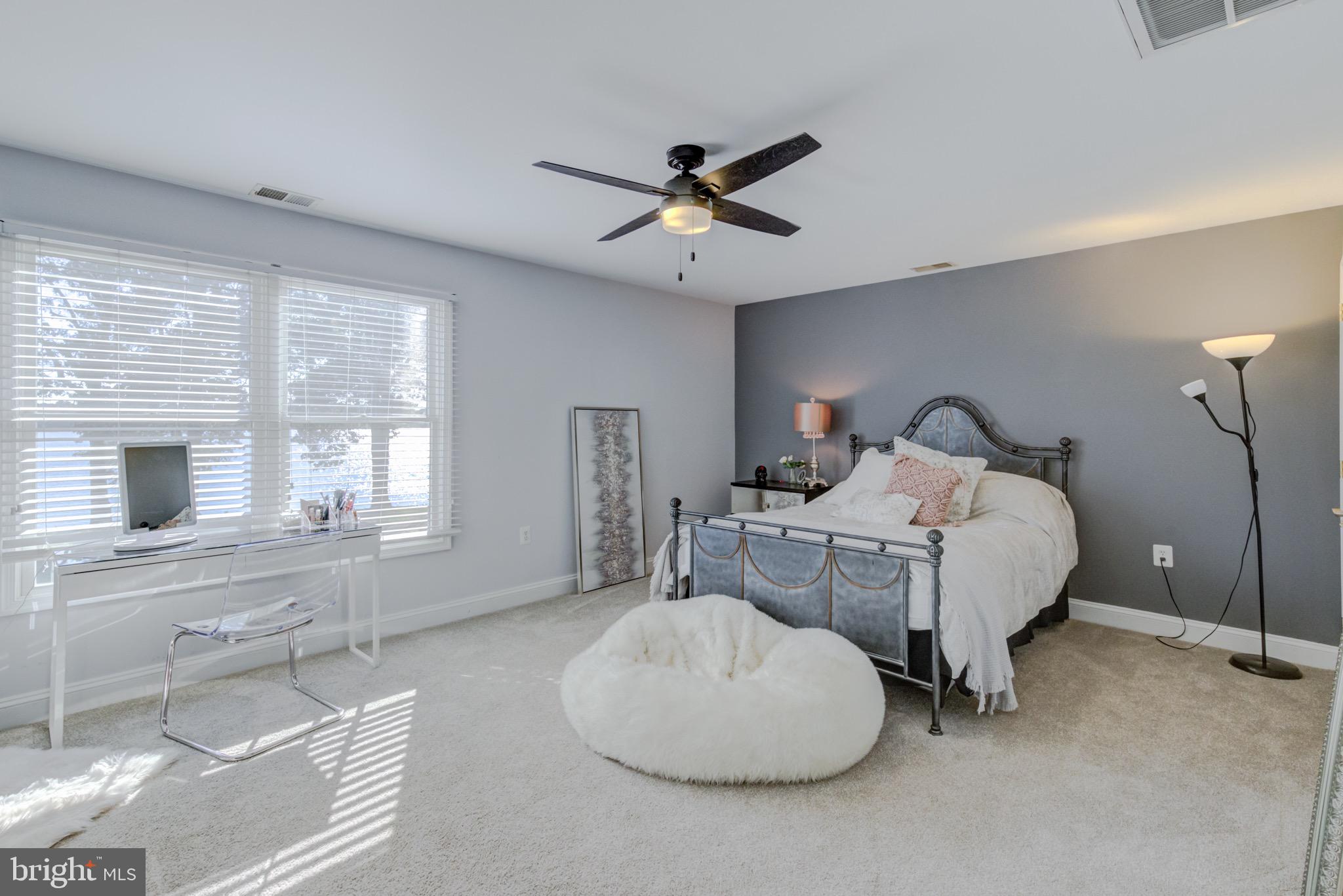 PAYNES POINT - Residential