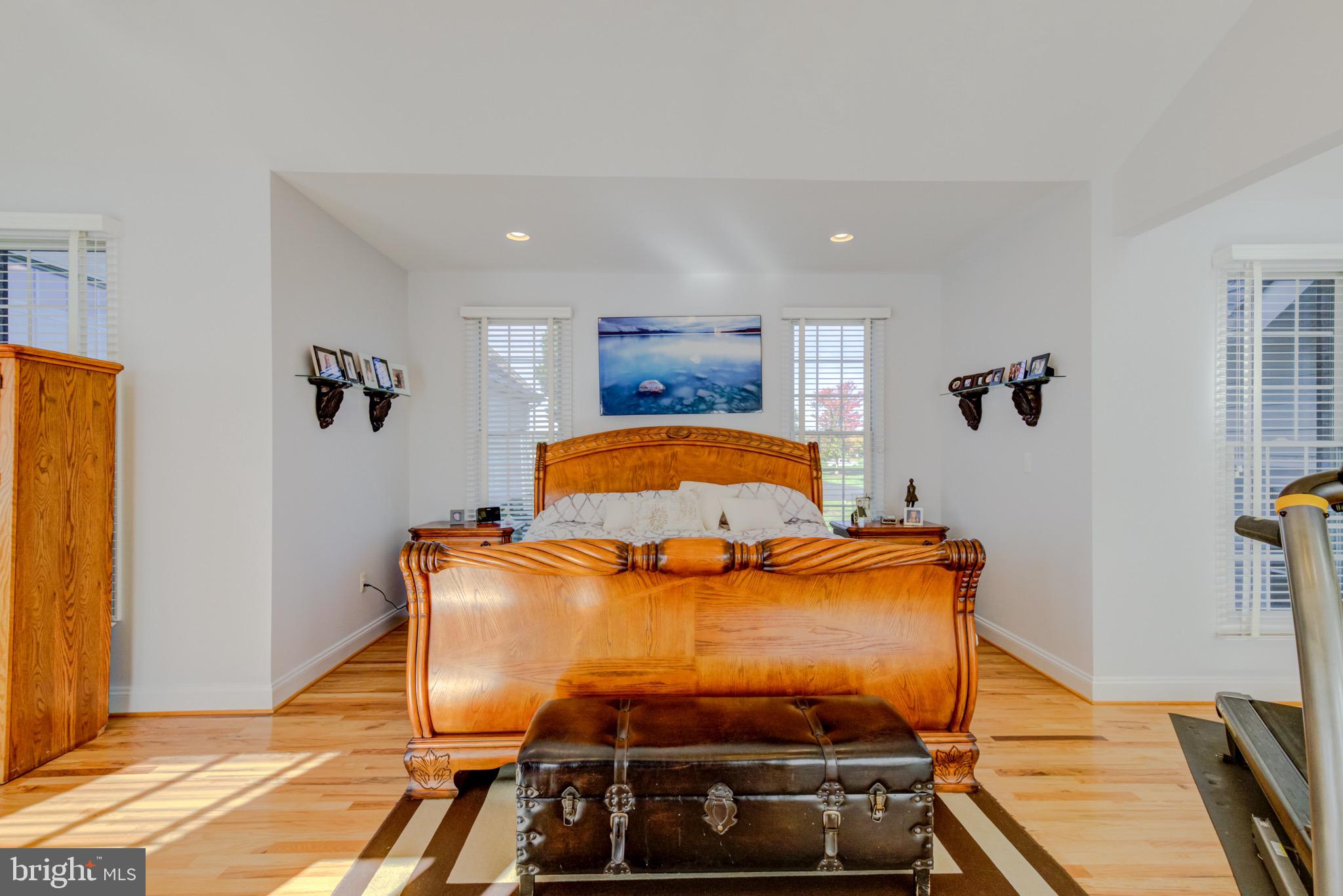 PAYNES POINT - Residential