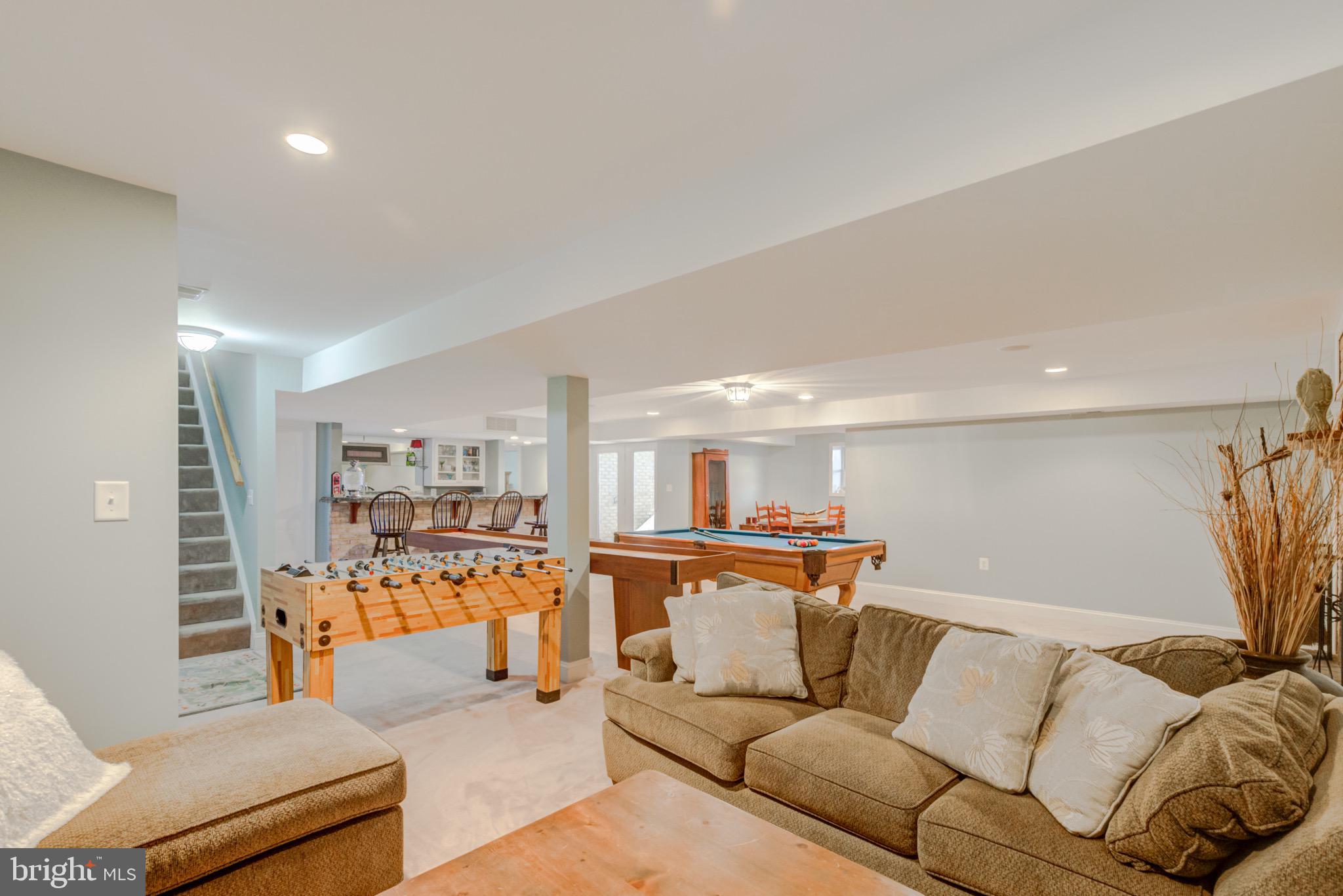 PAYNES POINT - Residential