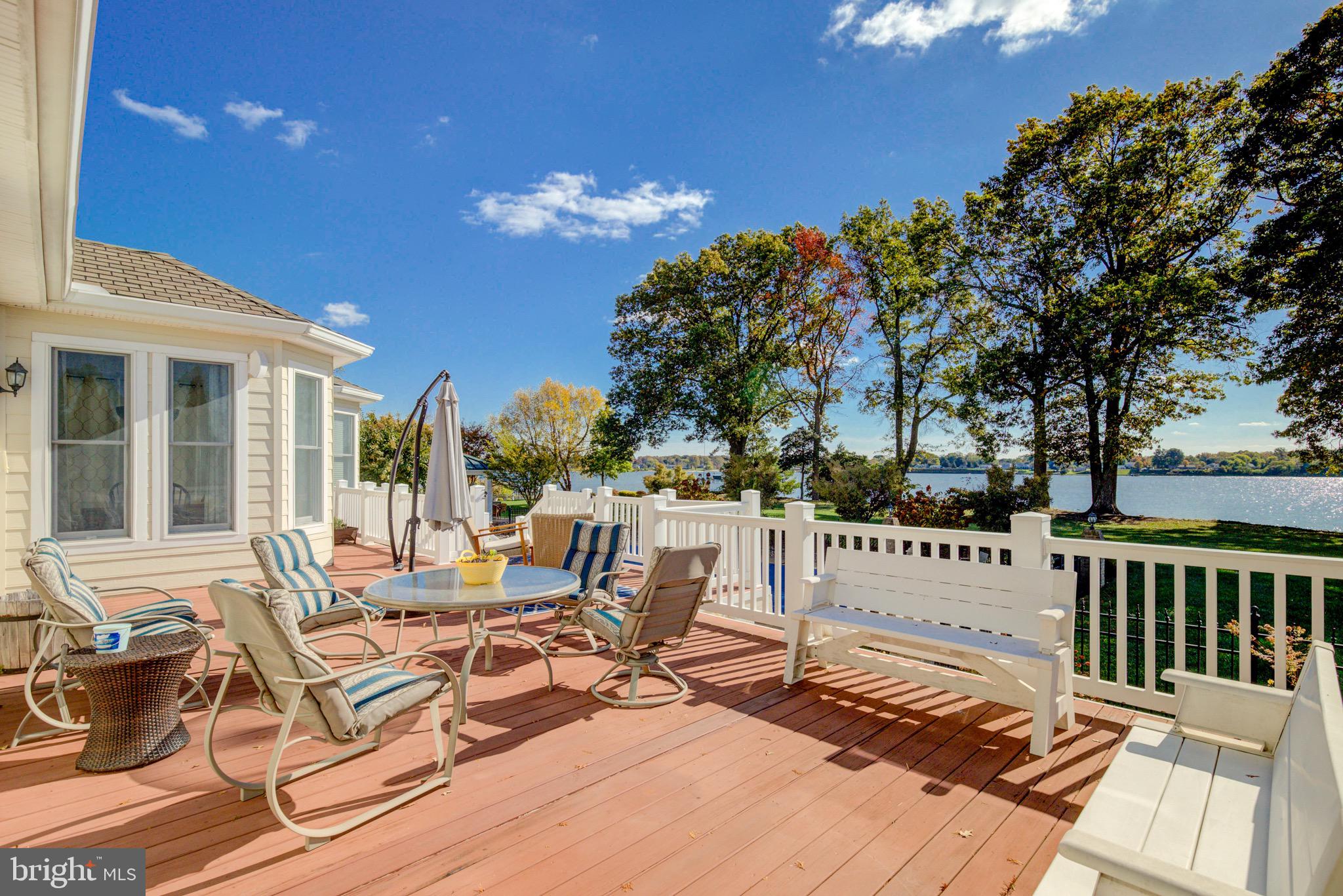 PAYNES POINT - Residential