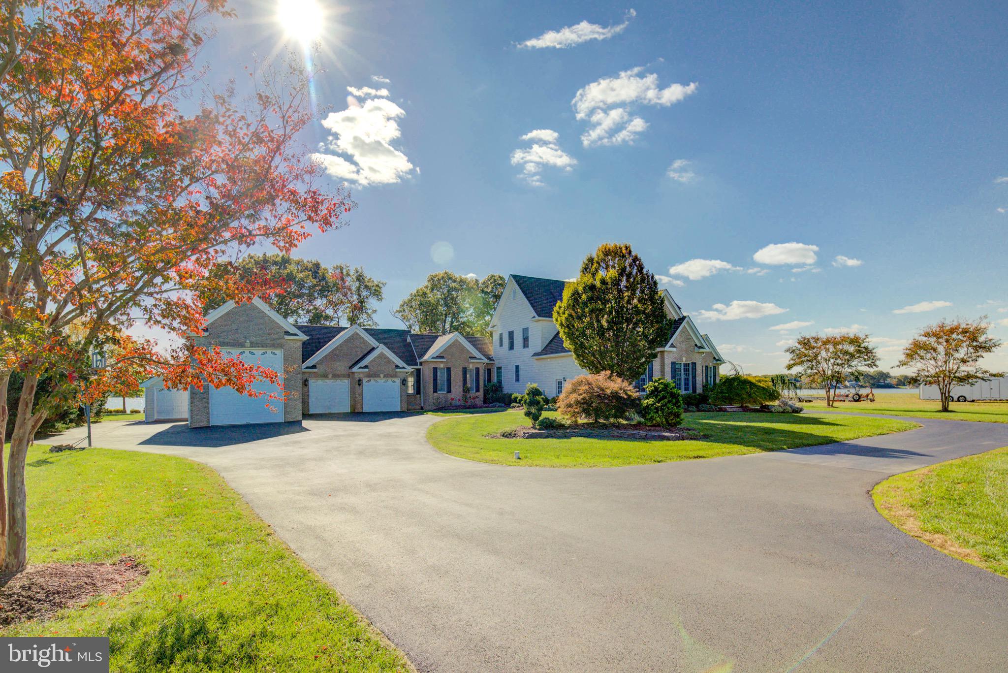 PAYNES POINT - Residential