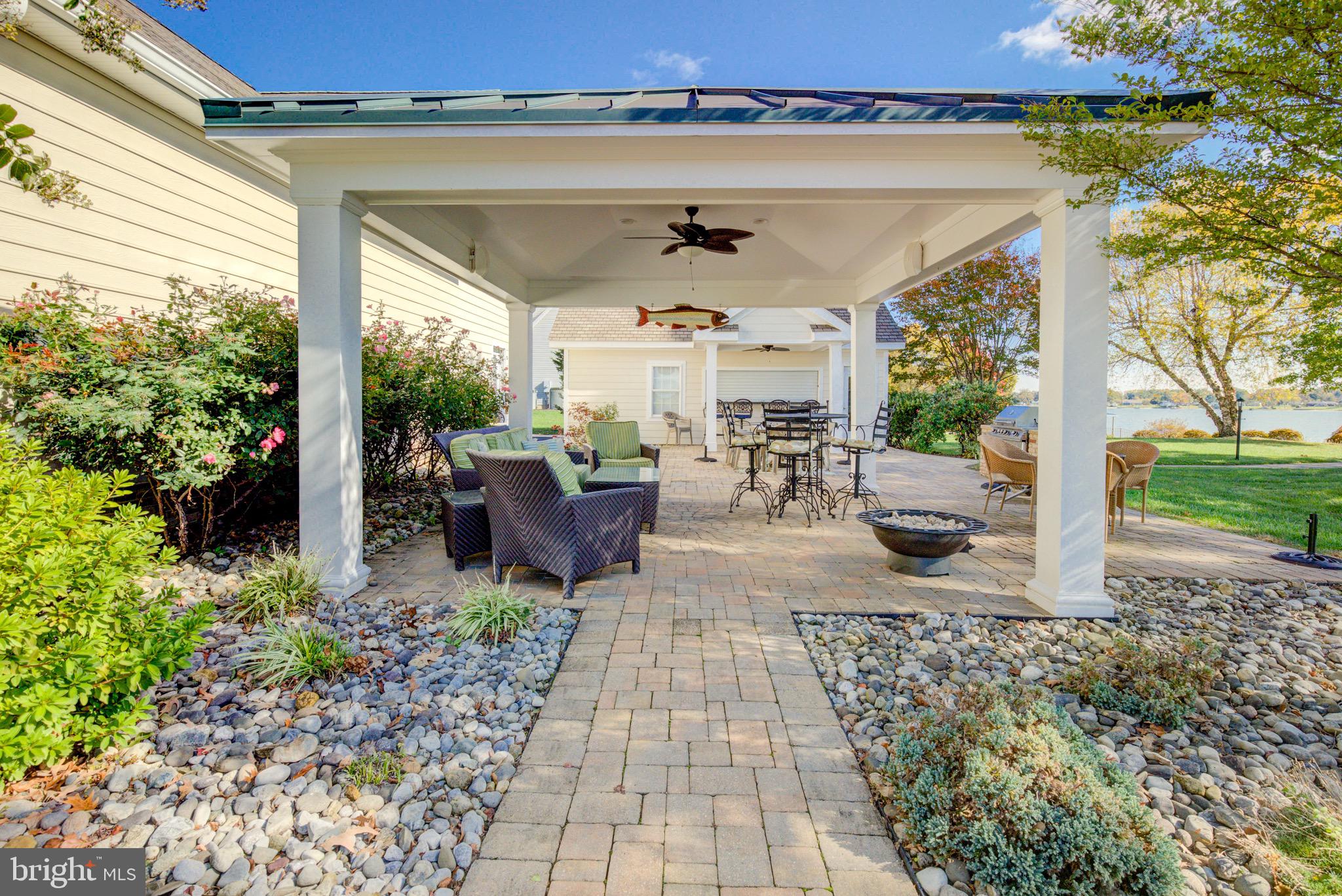 PAYNES POINT - Residential