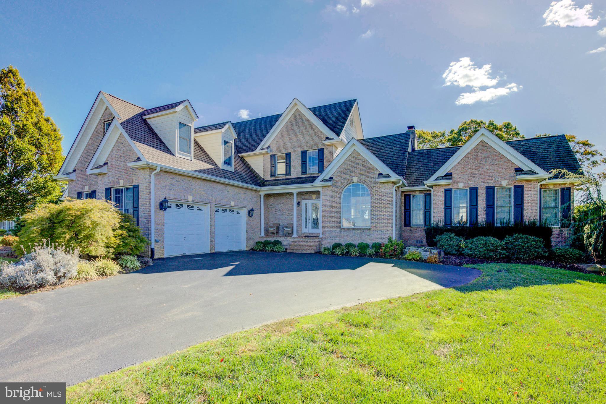 PAYNES POINT - Residential