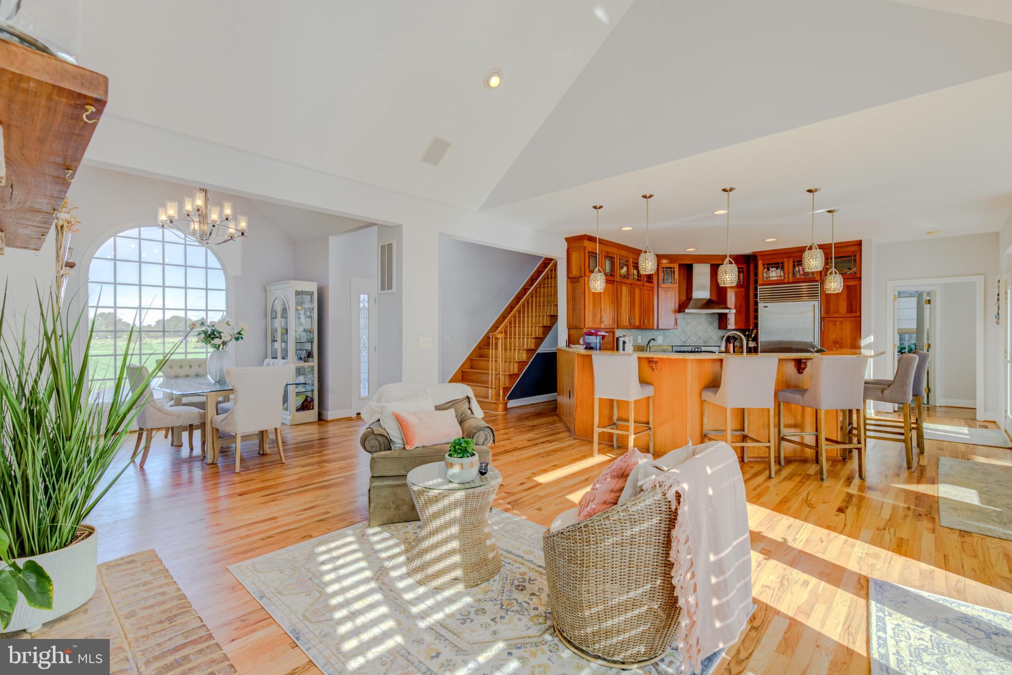 PAYNES POINT - Residential