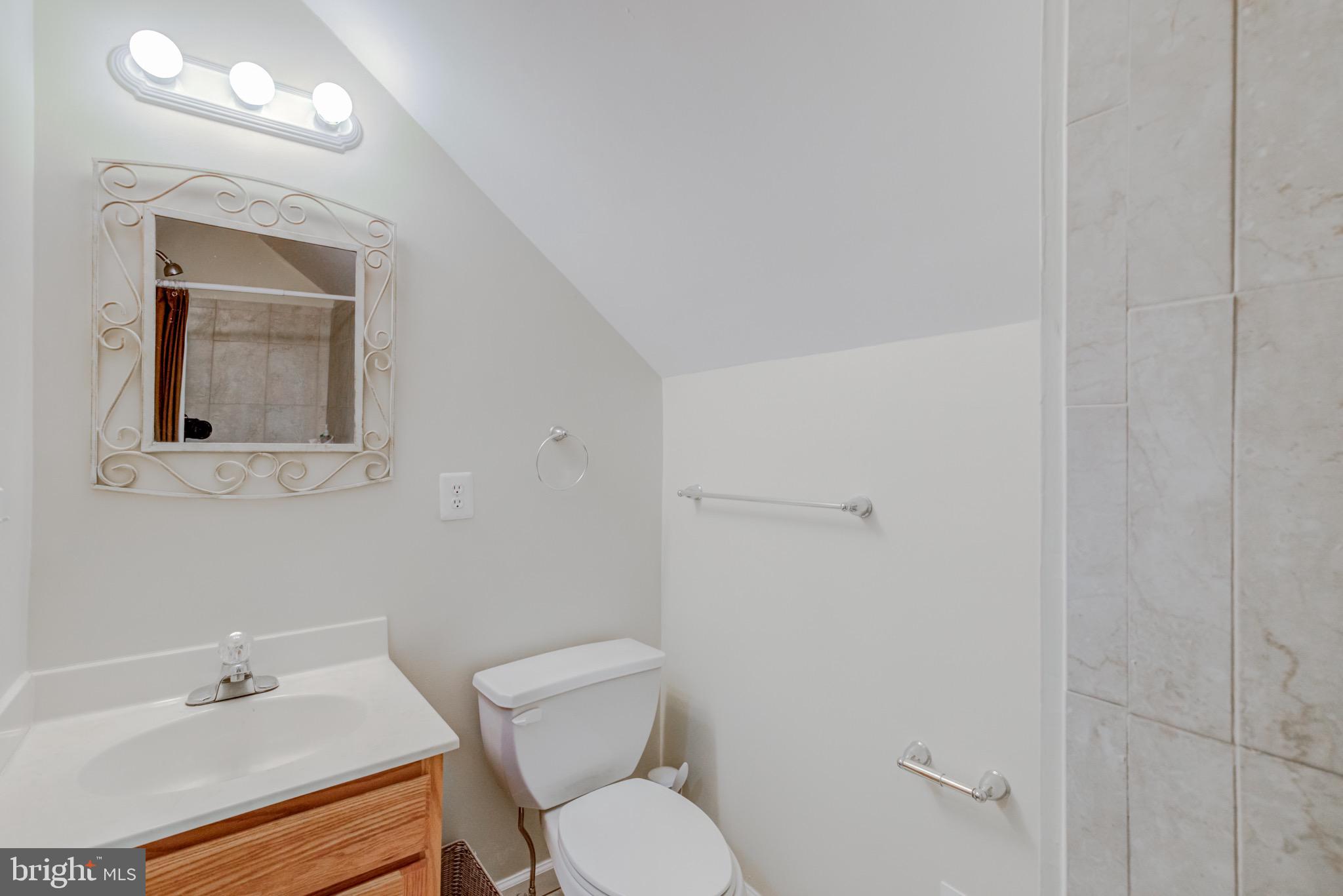 PAYNES POINT - Residential