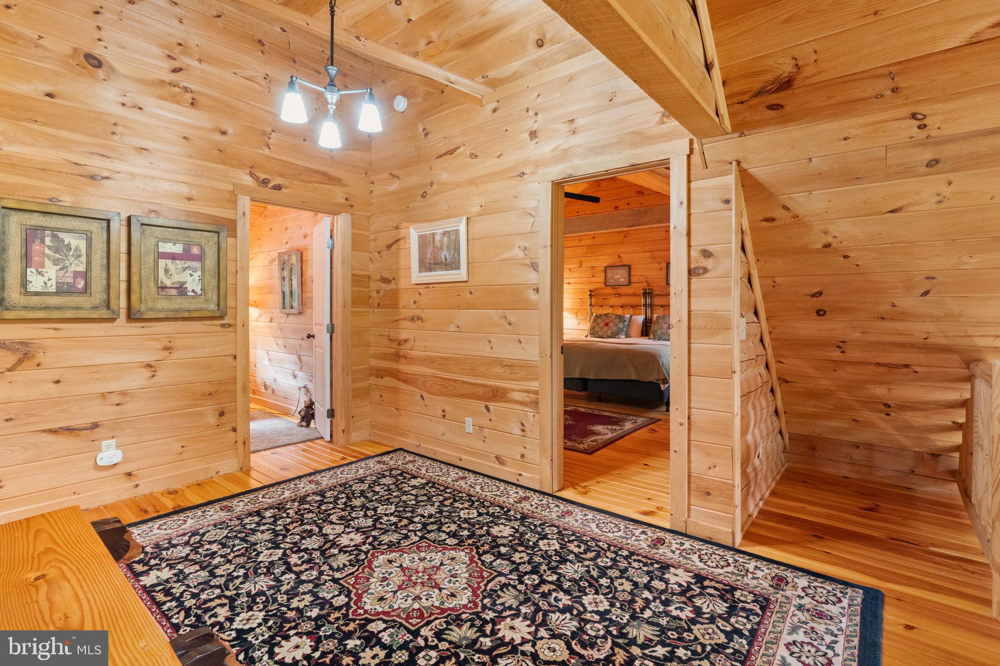 EAGLE ROCK RESORT - Residential