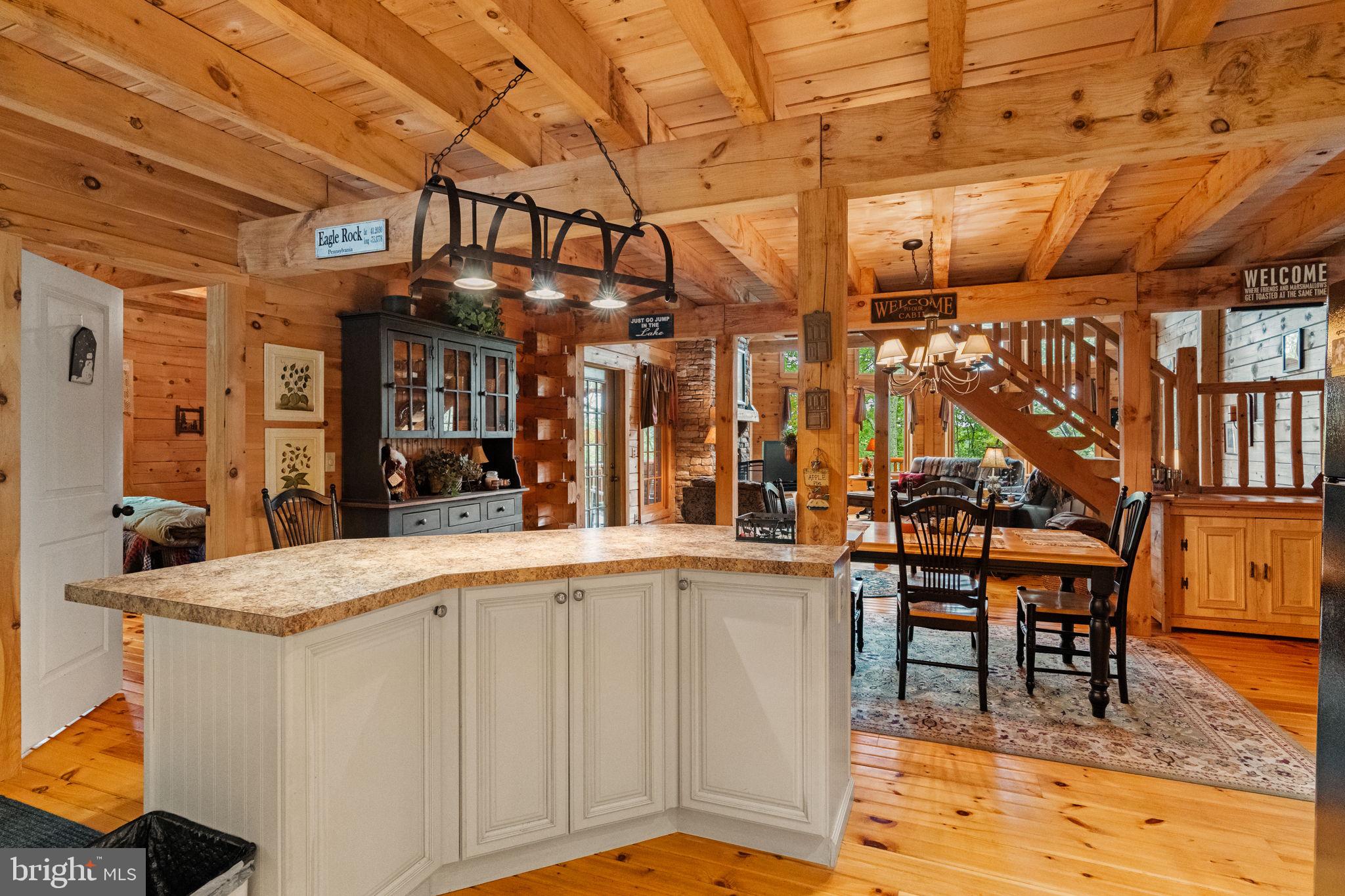 EAGLE ROCK RESORT - Residential