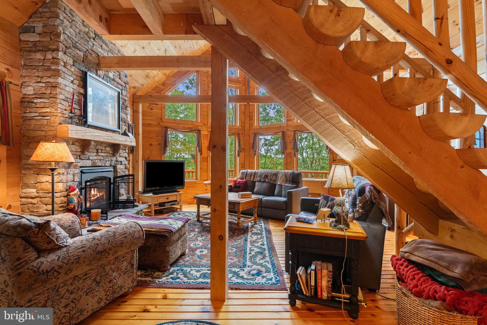 EAGLE ROCK RESORT - Residential