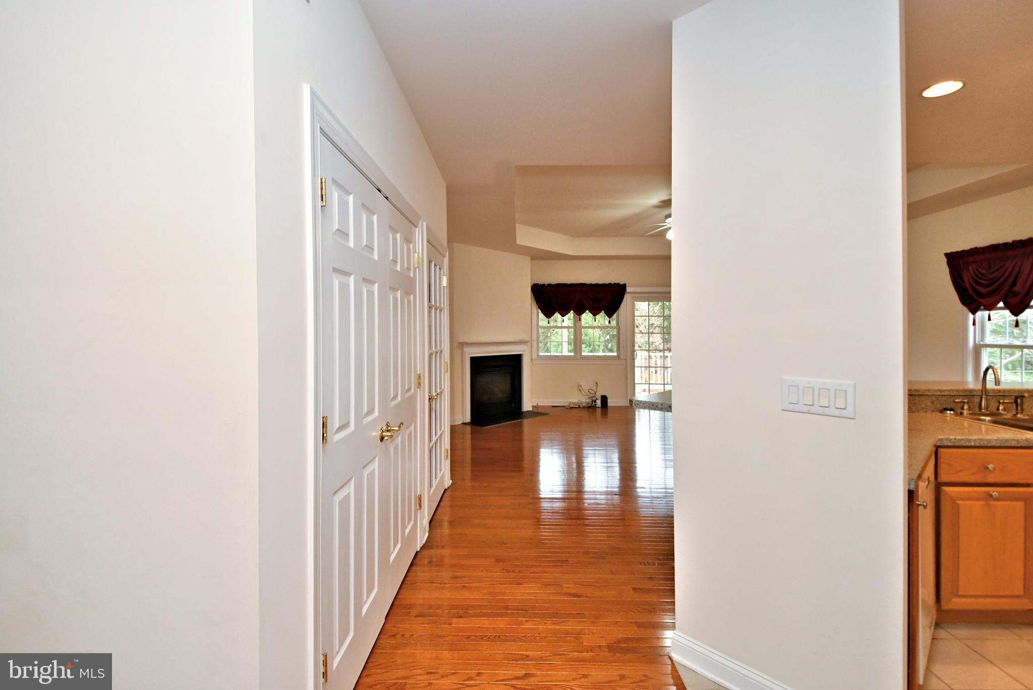 FOX RUN PRESERVE - Residential