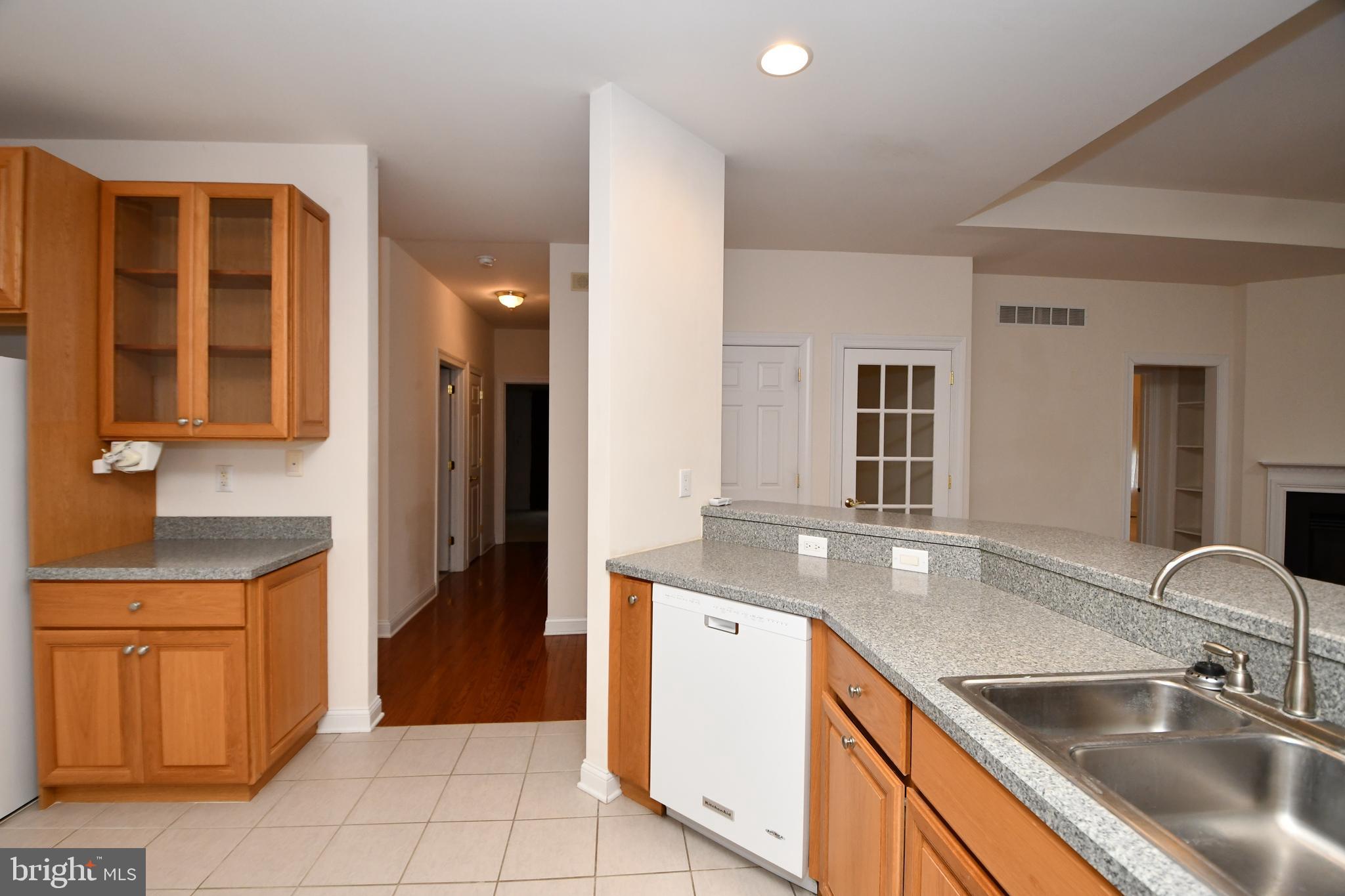 FOX RUN PRESERVE - Residential